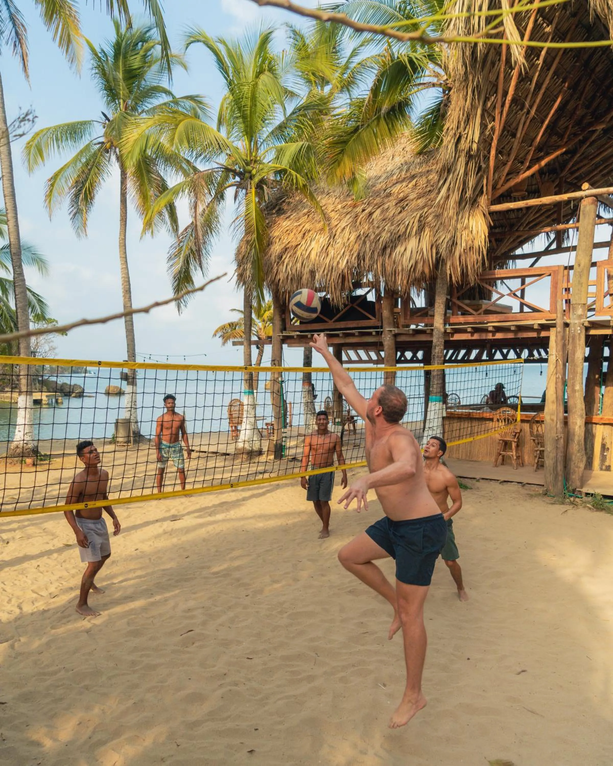 People in La Playita Isla Fuerte