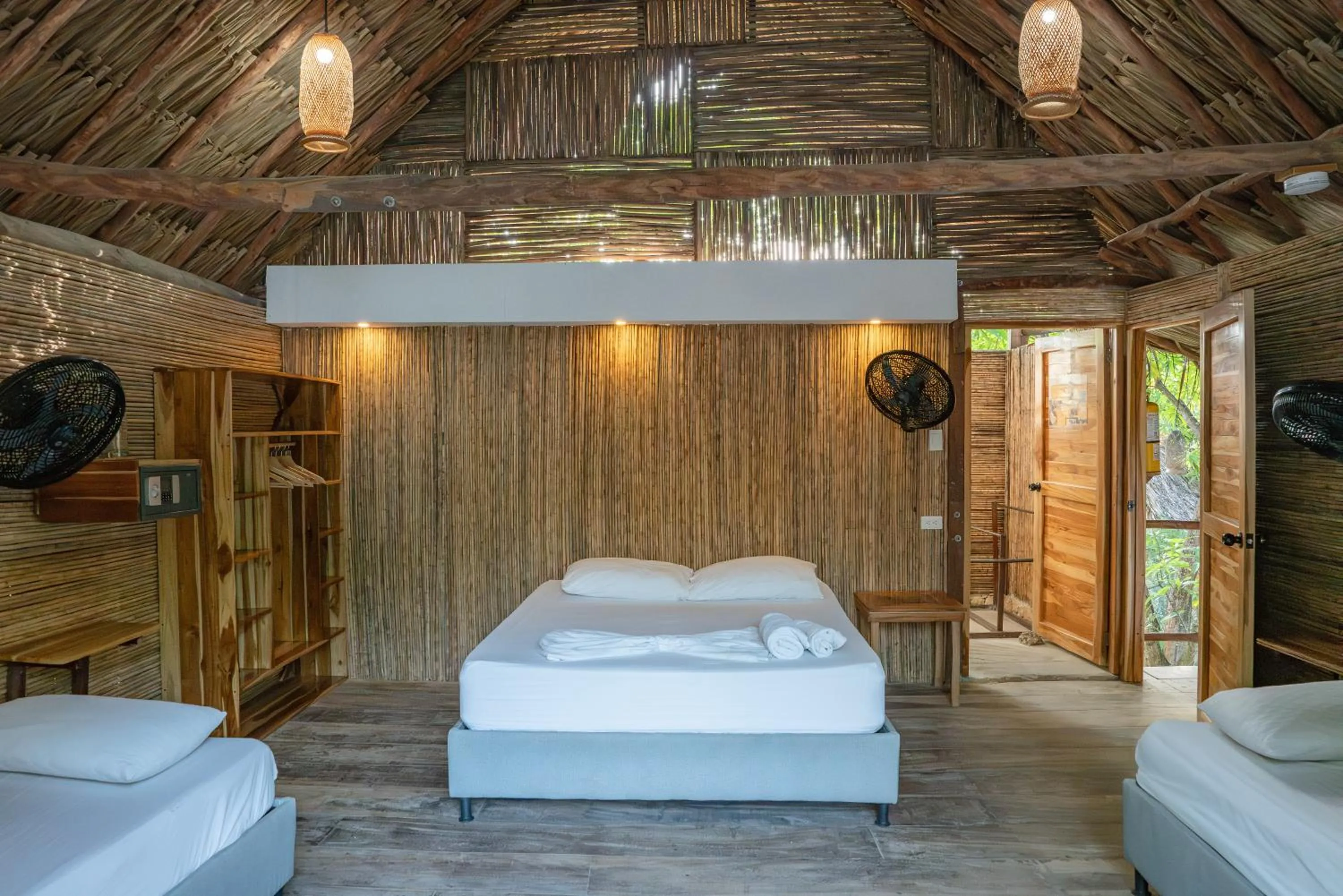 Bed in La Playita Isla Fuerte