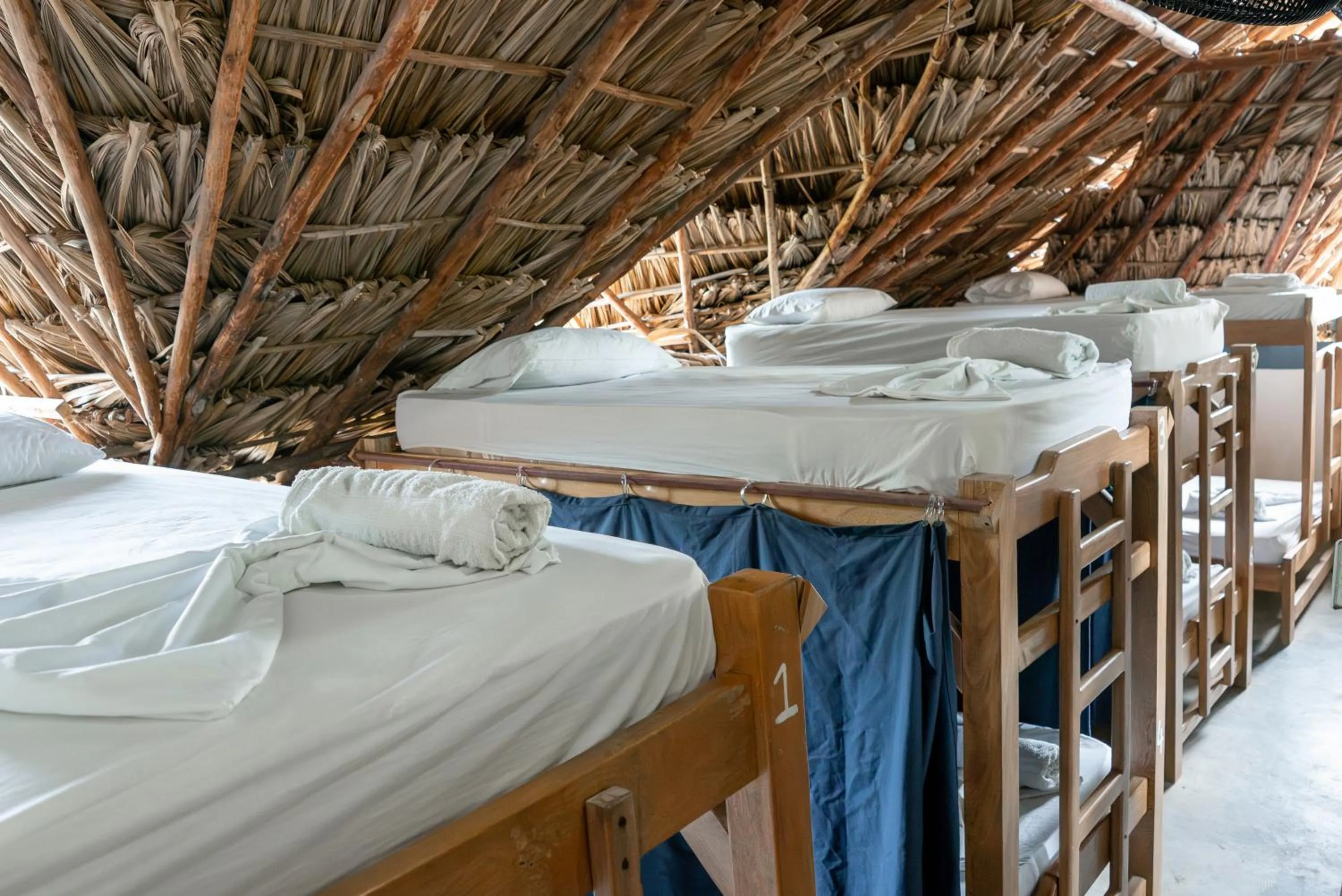 Photo of the whole room, Bed in La Playita Isla Fuerte