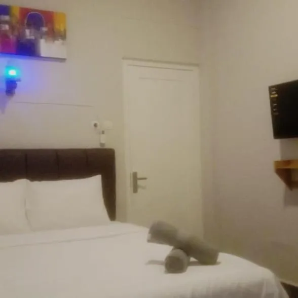 Bed in The Bloomy House