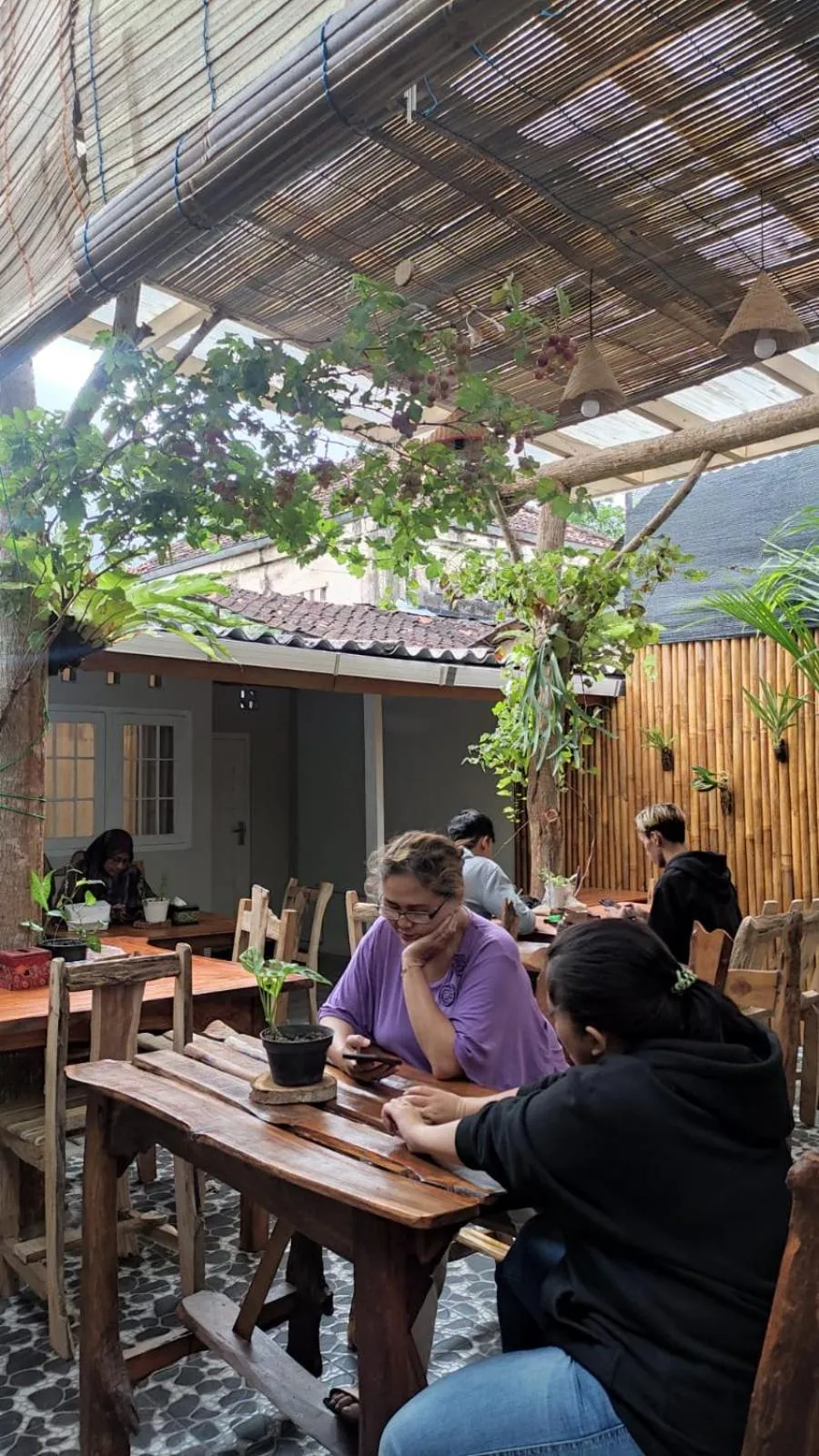 Dining area in The Bloomy House