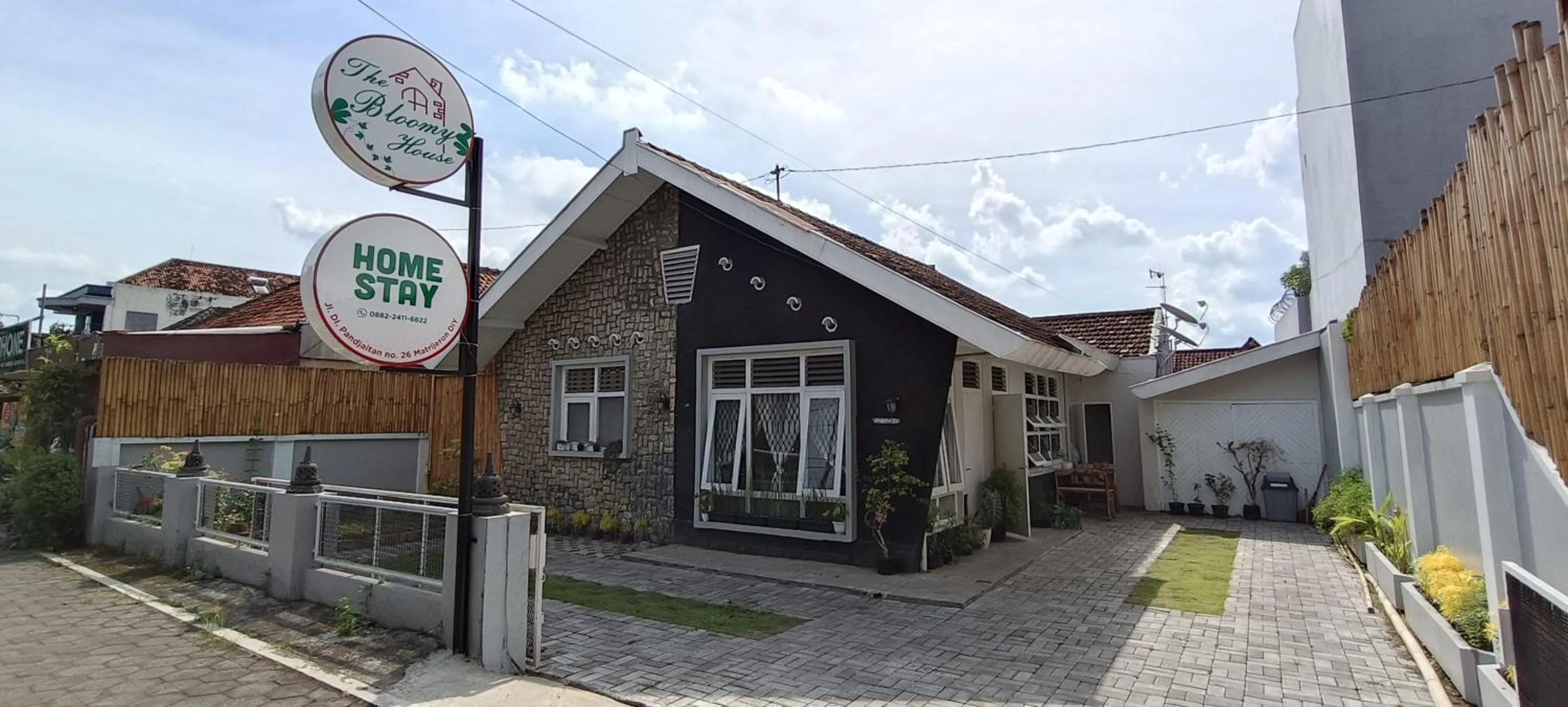 Property building in The Bloomy House