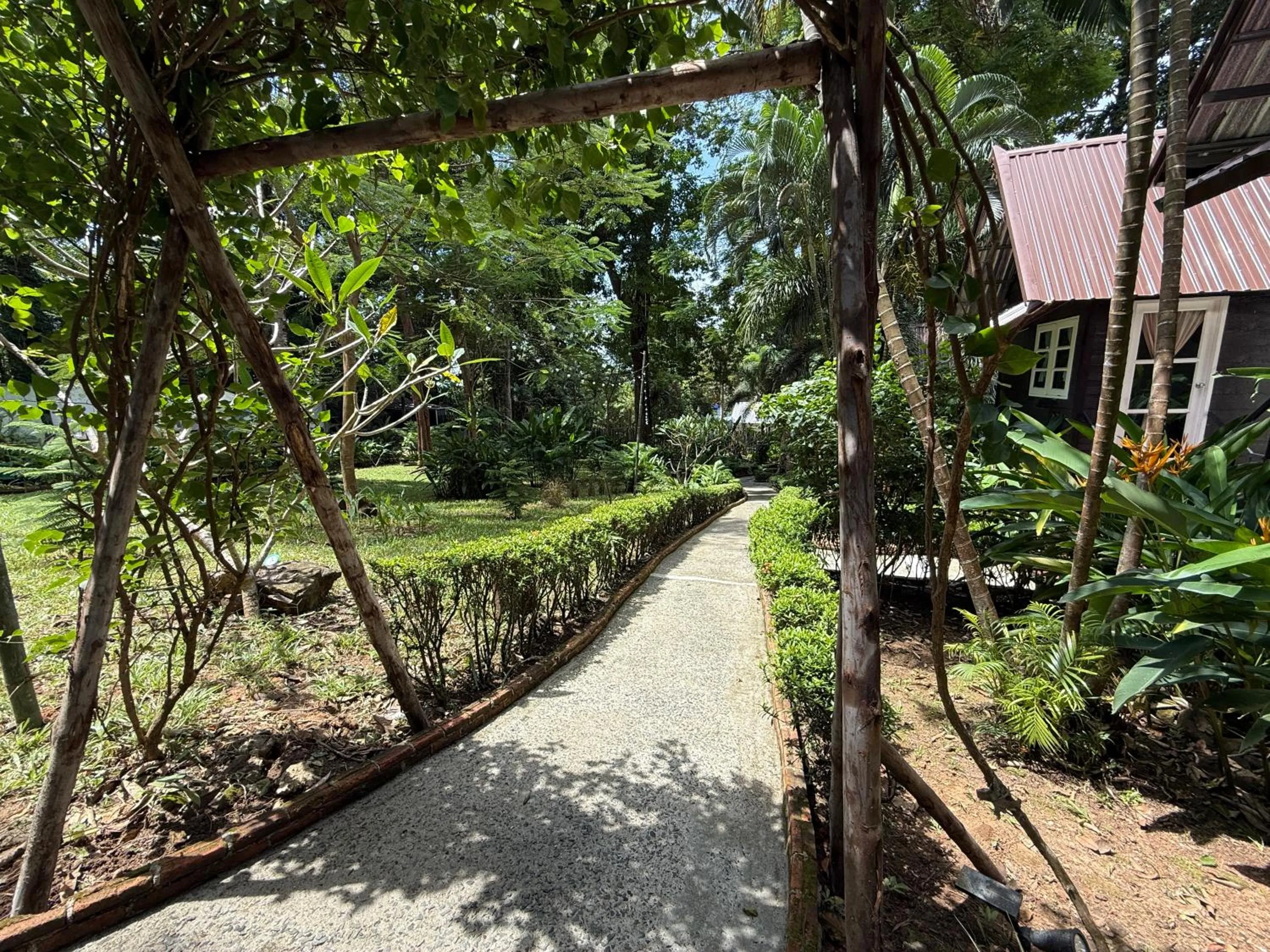 Garden in Vanara Bungalows