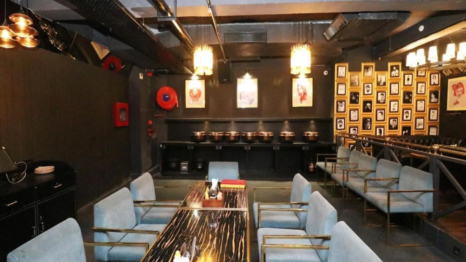 Restaurant/places to eat in Dazzling