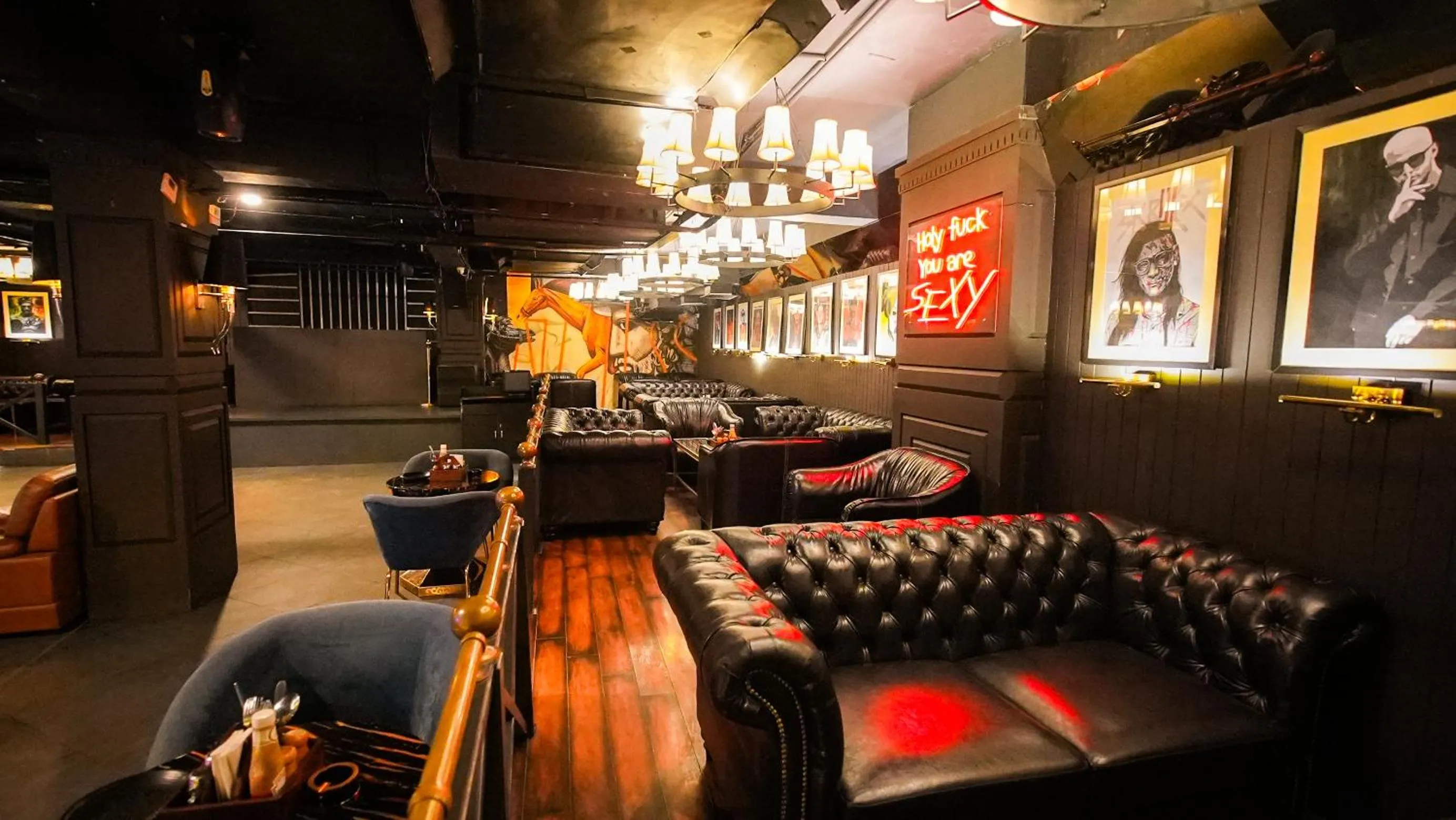 Restaurant/places to eat in Dazzling