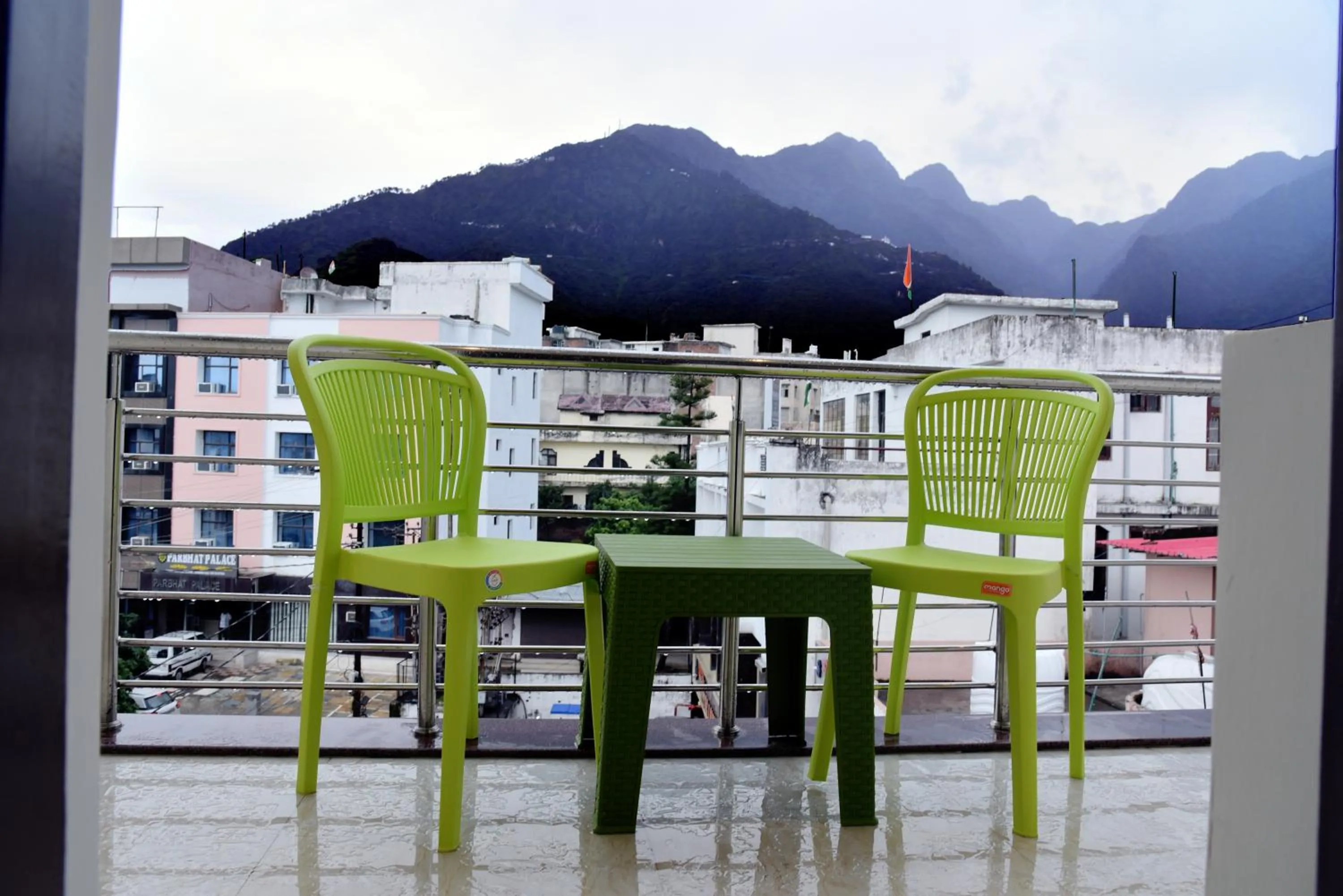 Balcony/Terrace in The Divine Oak Golden Leaf