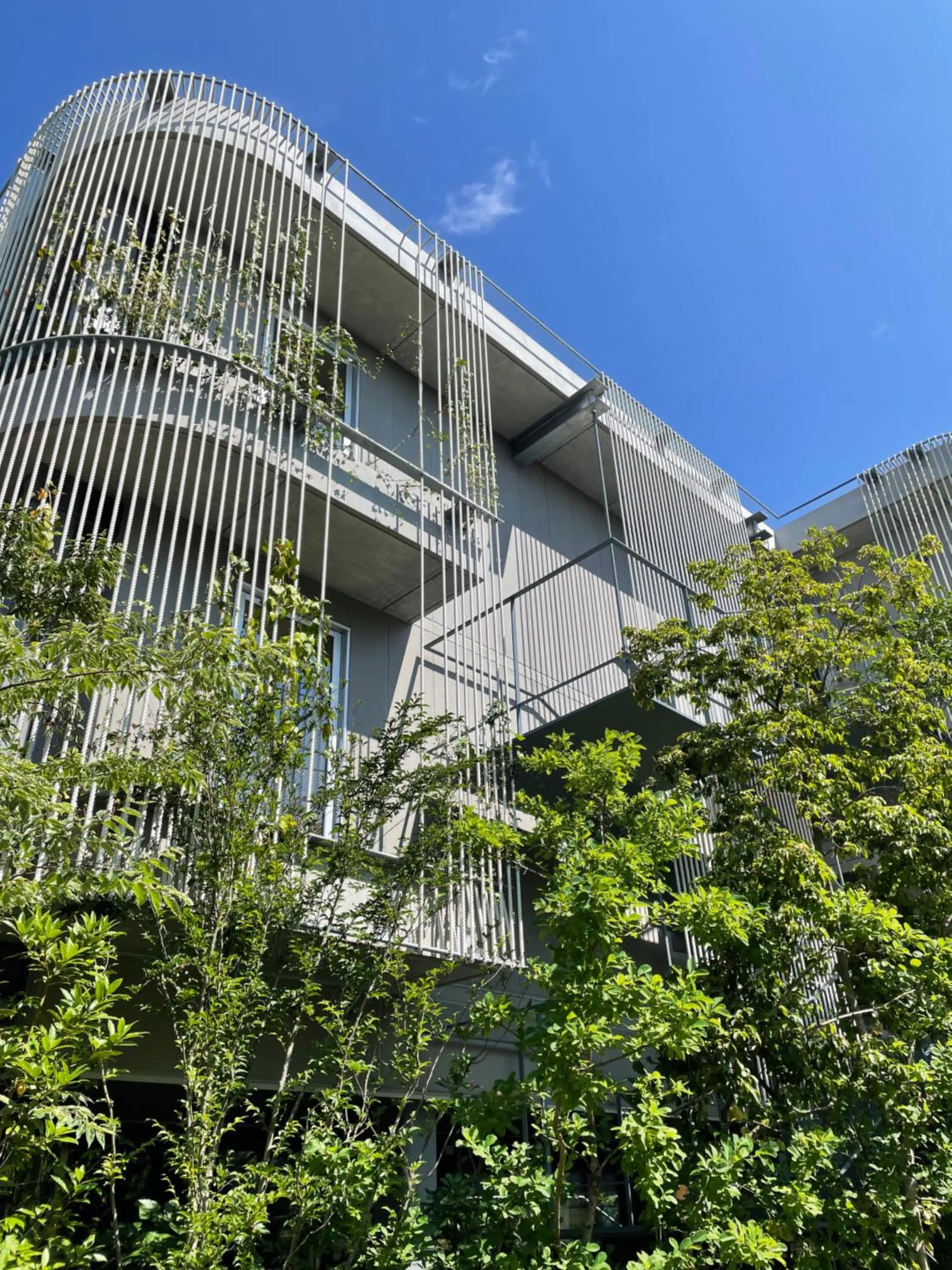 Property building in kamakura seizan