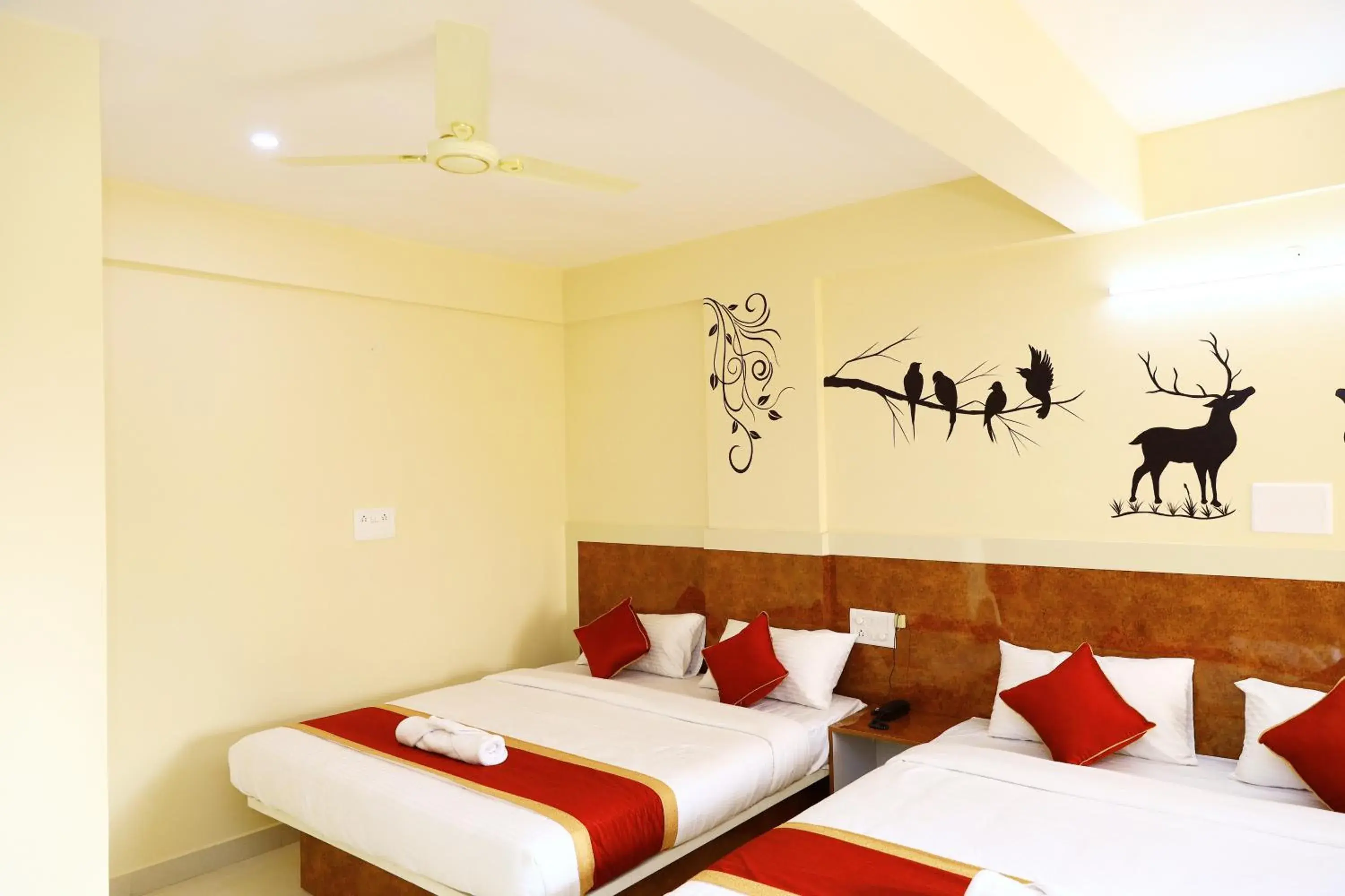Bedroom, Bed in Sasthi Suites Bedroom, Bed in Sasthi Suites