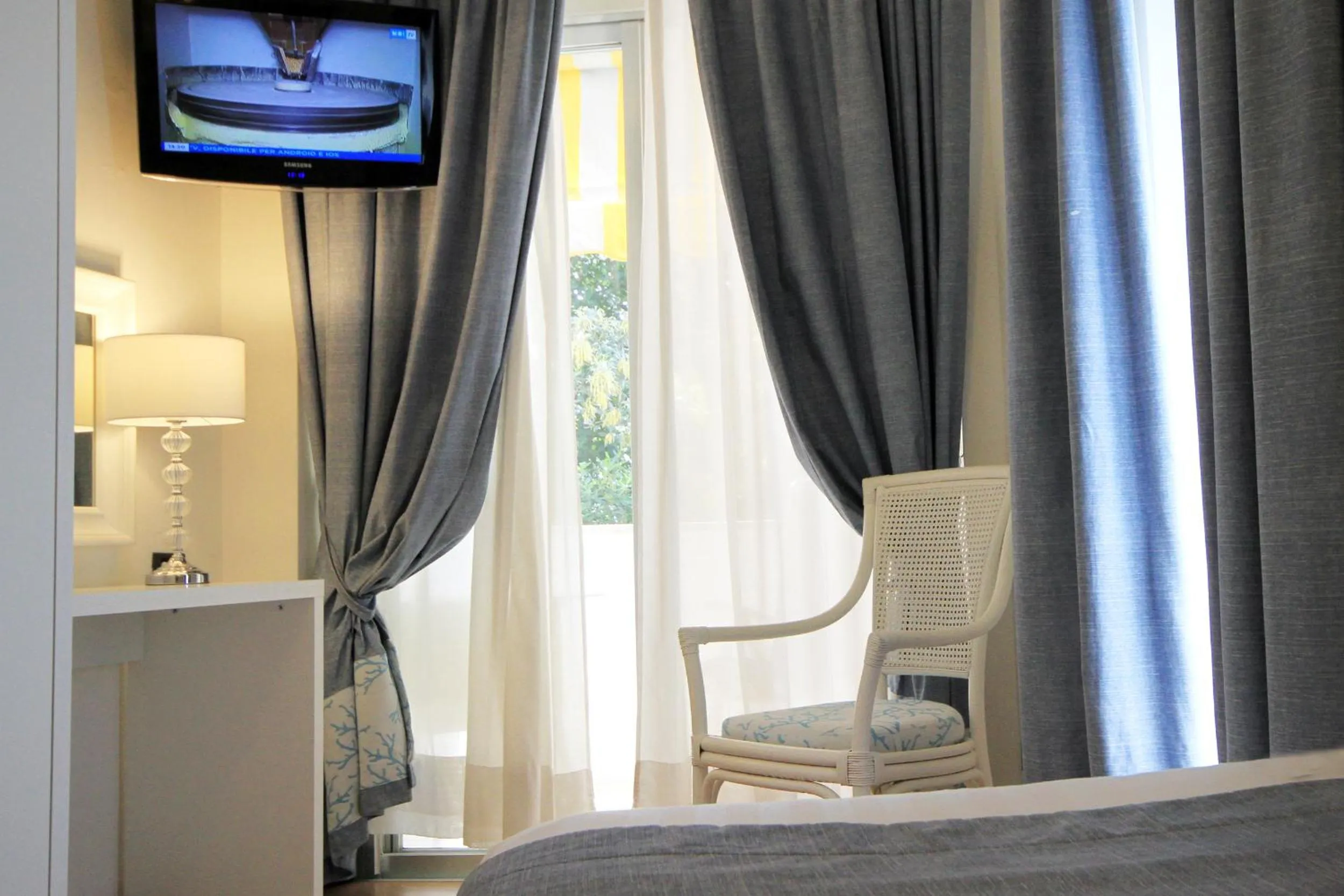 Bathroom in Raffaelli Park Hotel