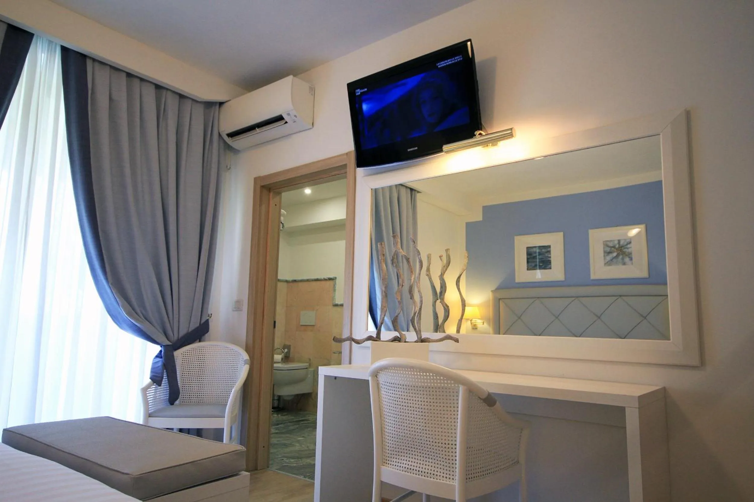 Bathroom in Raffaelli Park Hotel