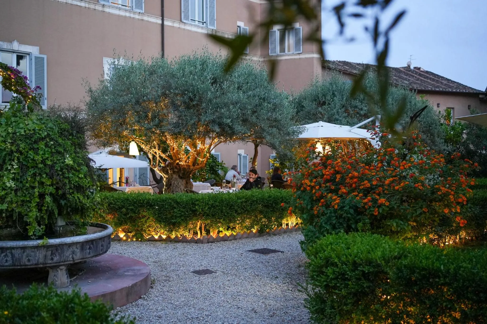 Restaurant/places to eat in Kolbe Hotel Rome