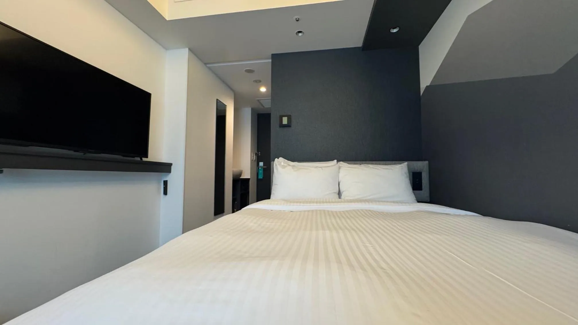 Photo of the whole room, Bed in Prince Smart Inn Kyoto Sanjo