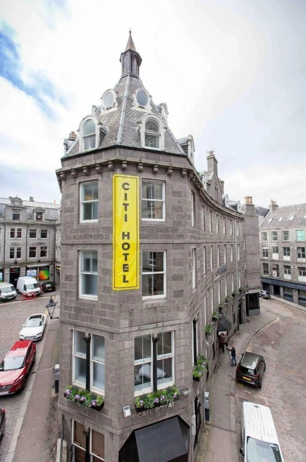 Property building in Citi Hotel Aberdeen City Centre