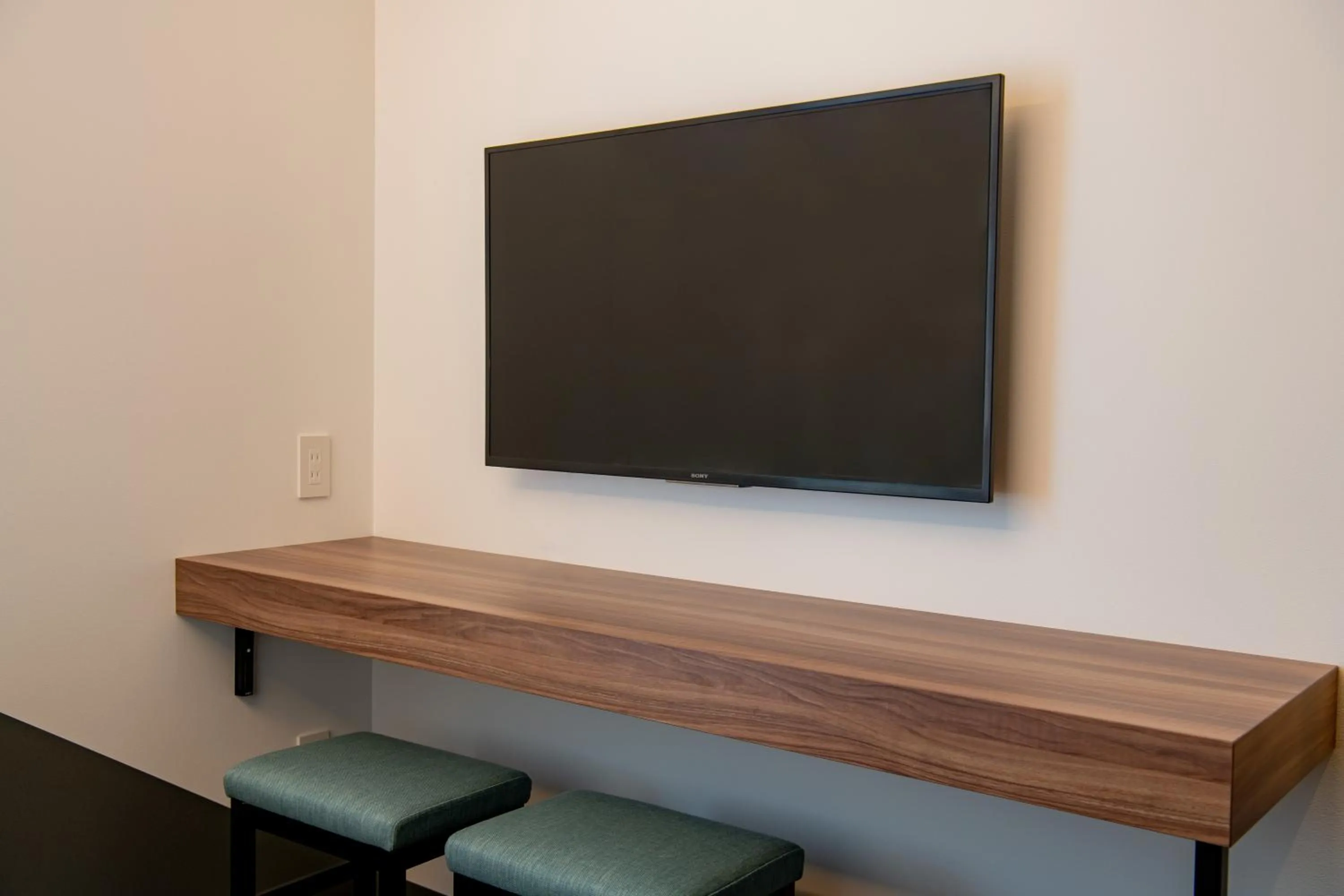 TV and multimedia in Prince Smart Inn Naha