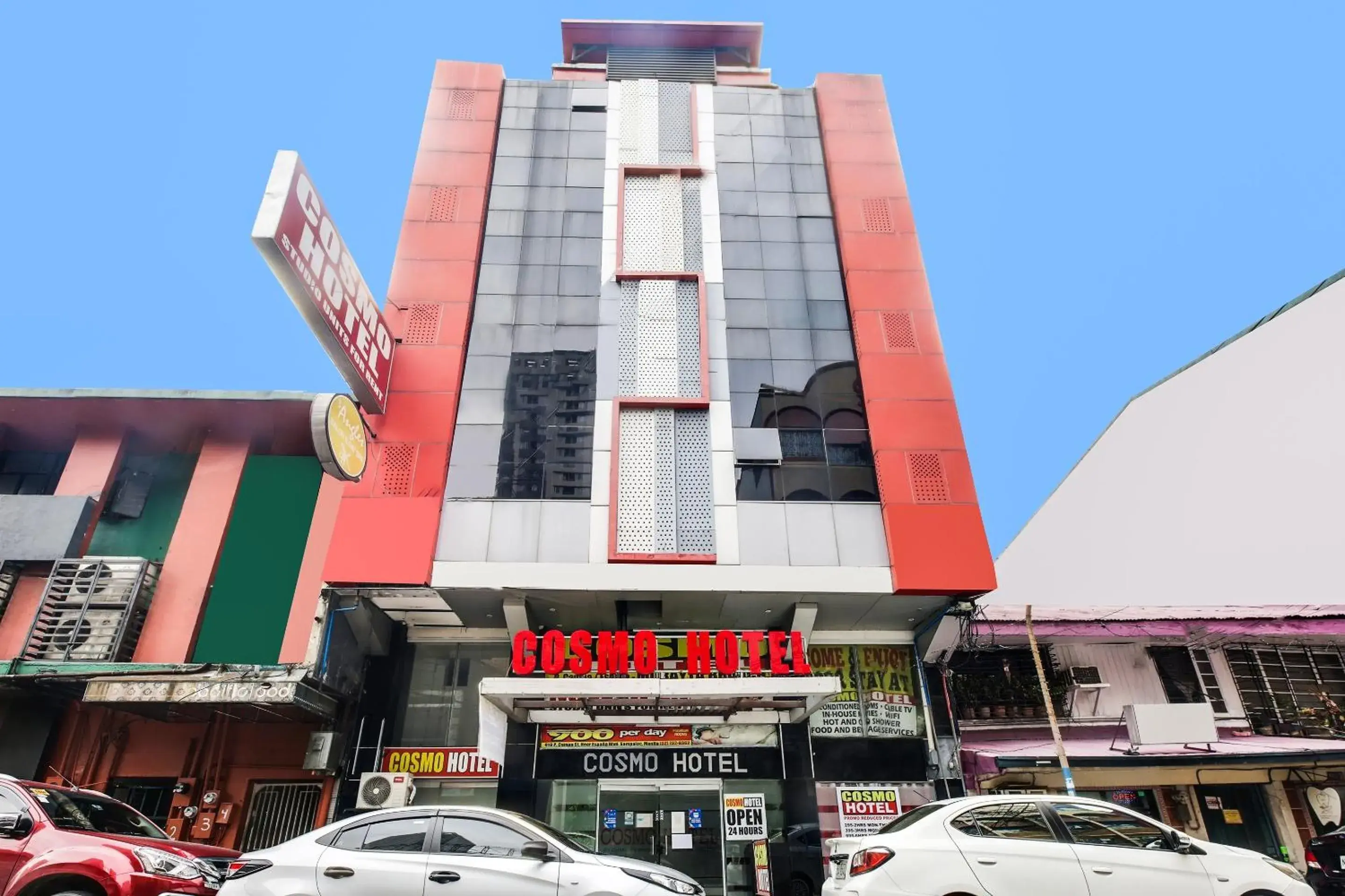 Facade/entrance in OYO 894 Cosmo Hotel P Campa Manila Facade/entrance in OYO 894 Cosmo Hotel P Campa Manila