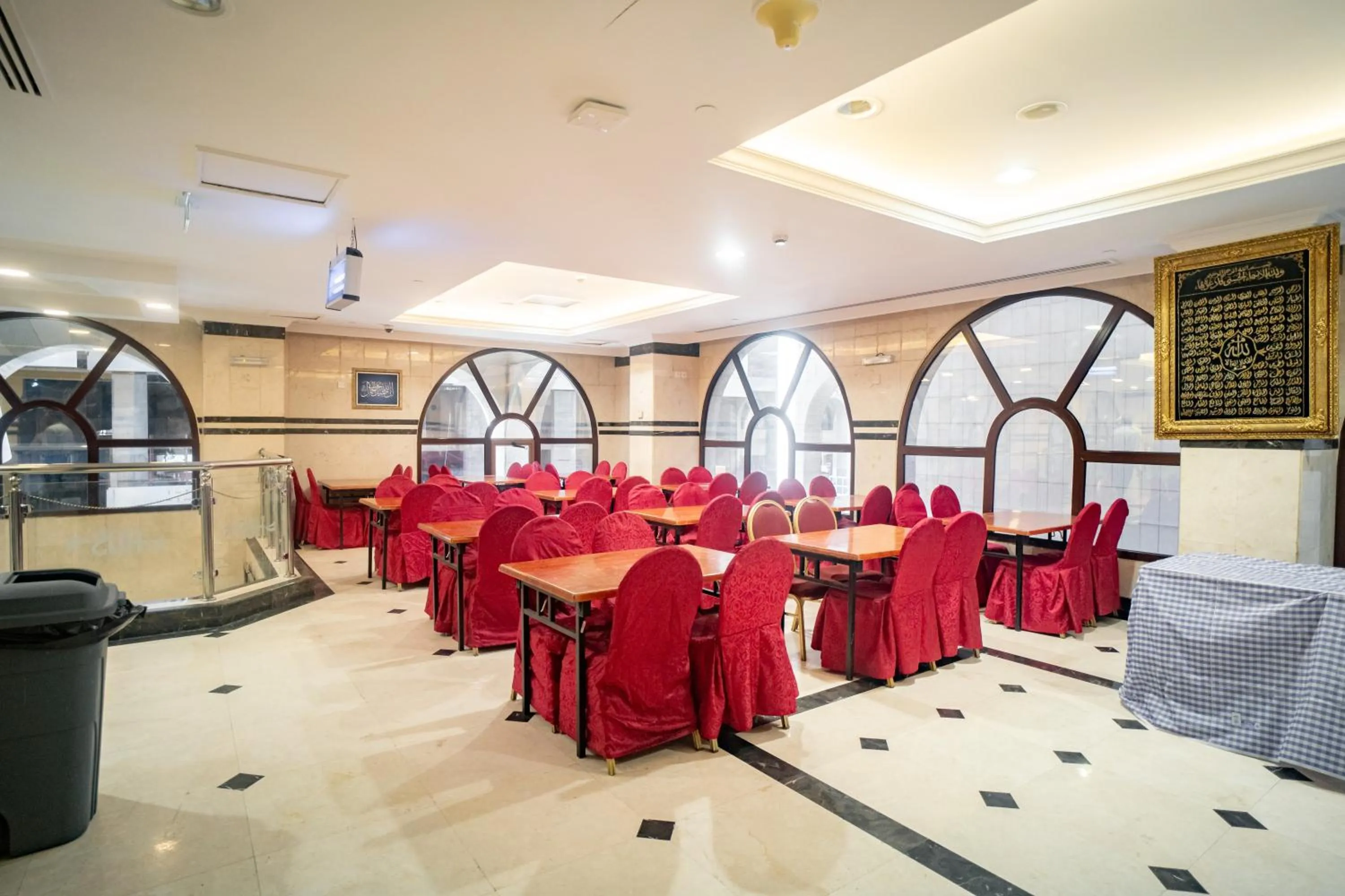 Dining area in Emaar Taiba Hotel