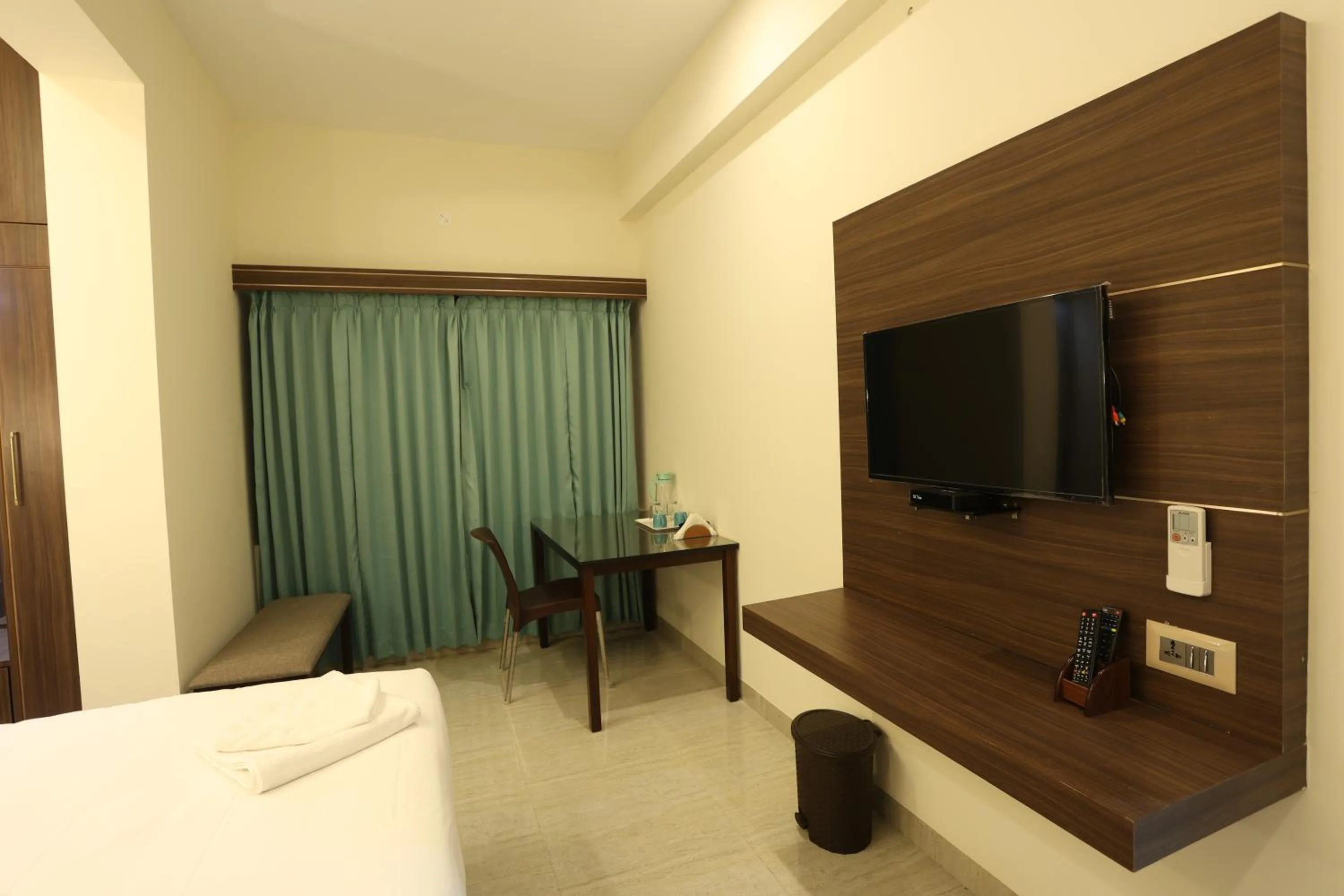 TV and multimedia, Bed in Minas Manor