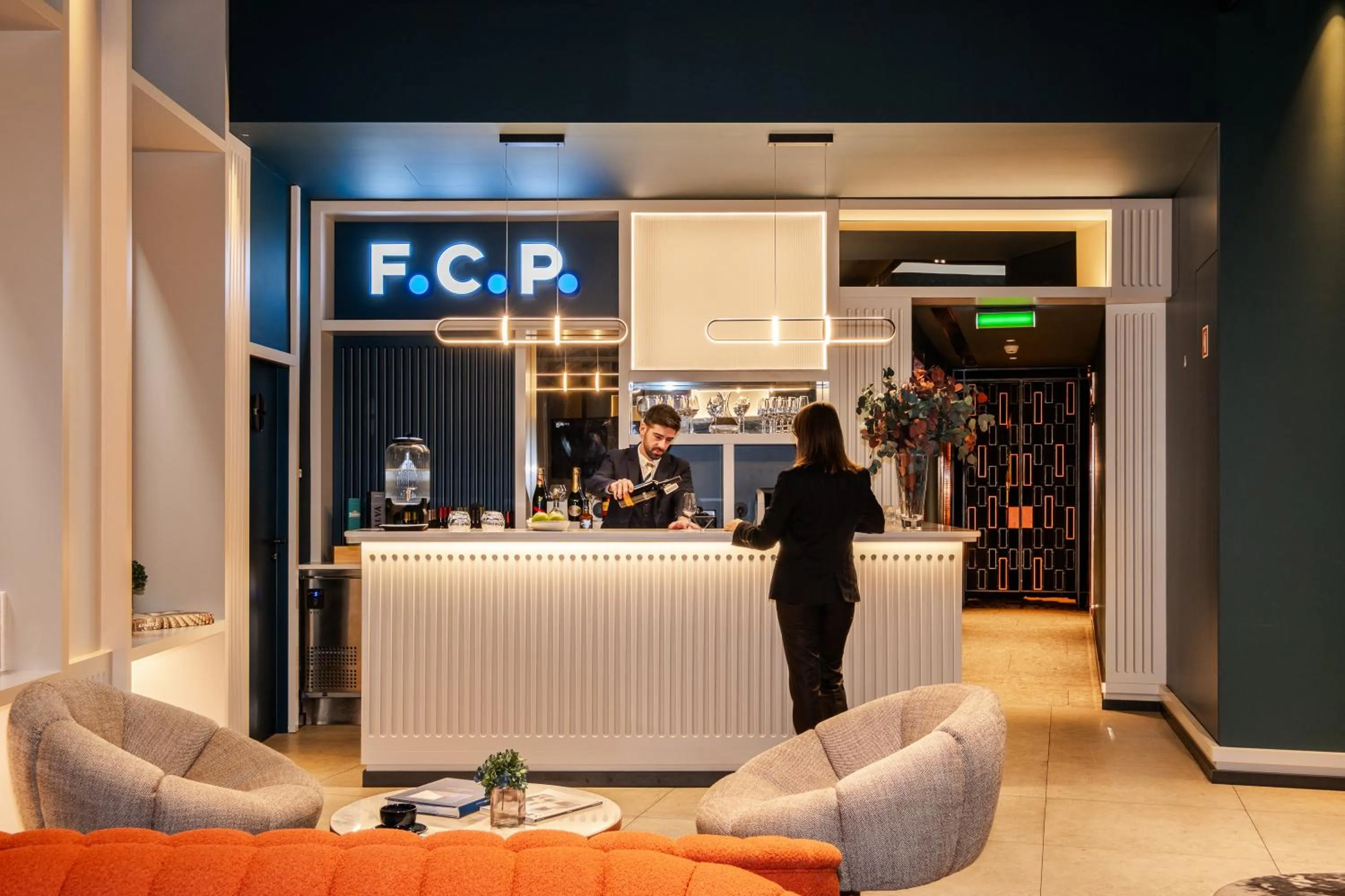 Lounge or bar in Axis Porto Club Aliados