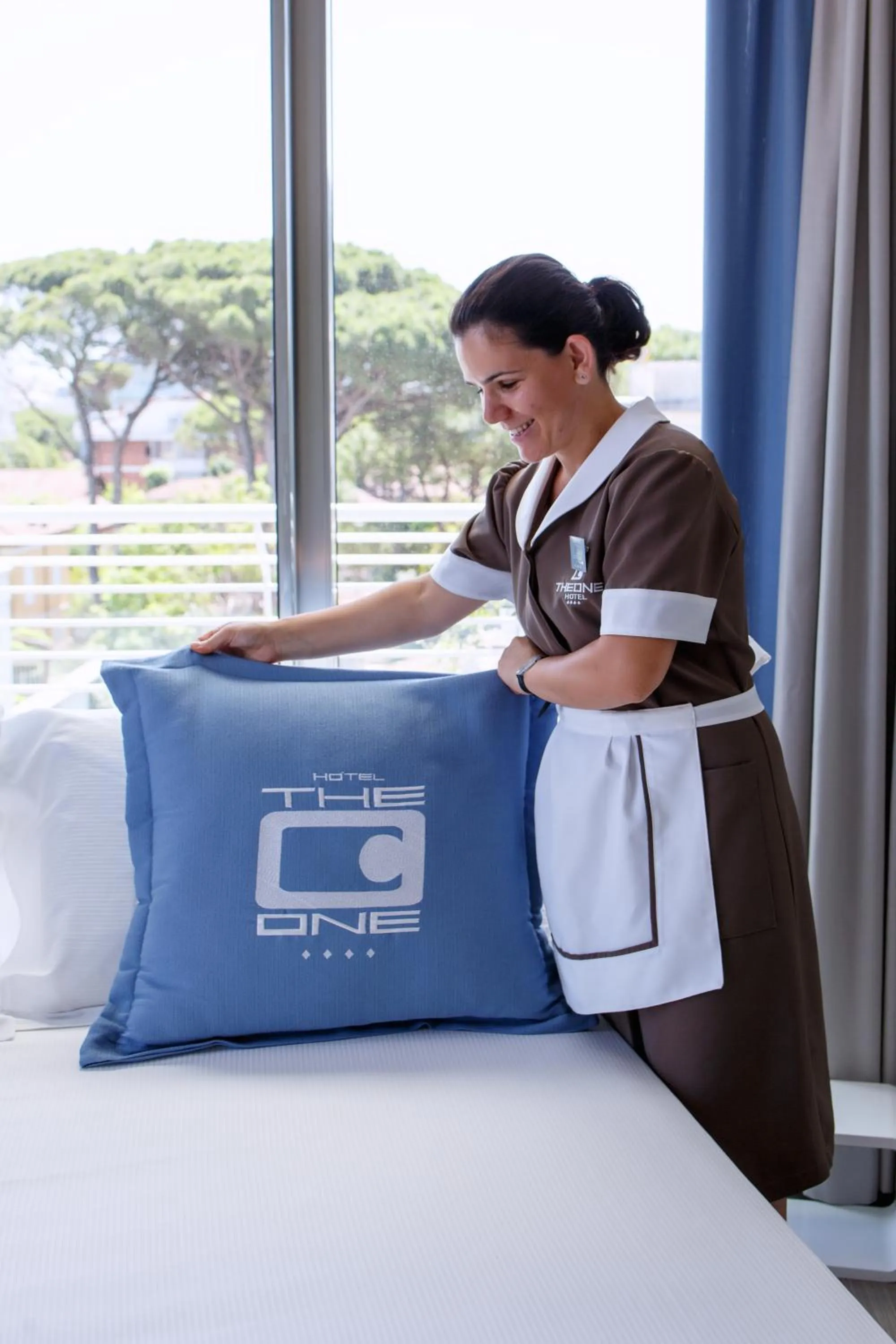 Staff, Bed in The One Hotel - Designed for Adults - Pet lovers