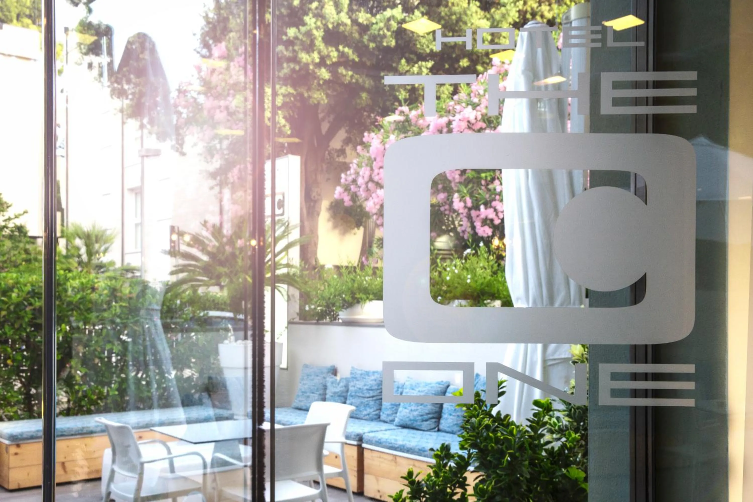 Facade/entrance in The One Hotel - Designed for Adults - Pet lovers