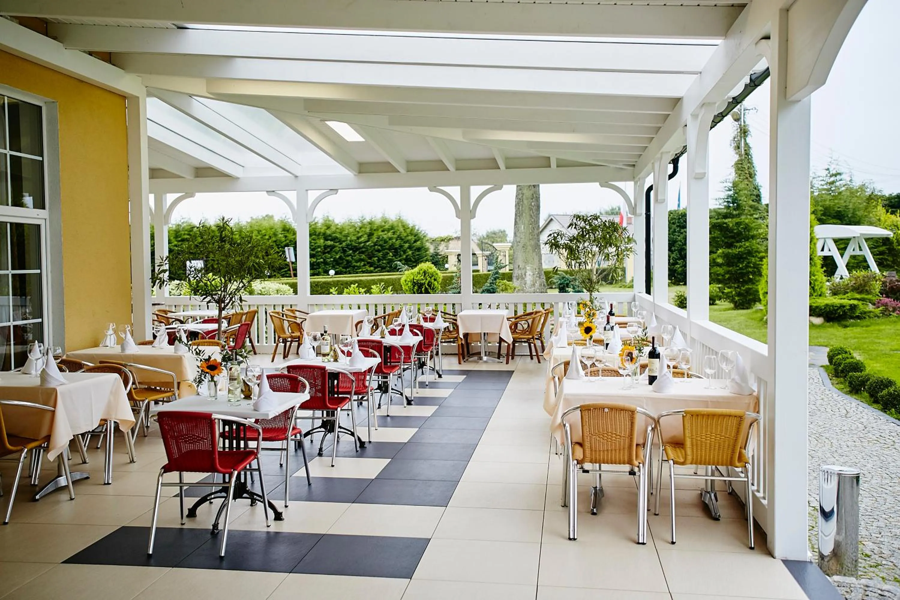 Restaurant/places to eat in Dworek Hetmanski