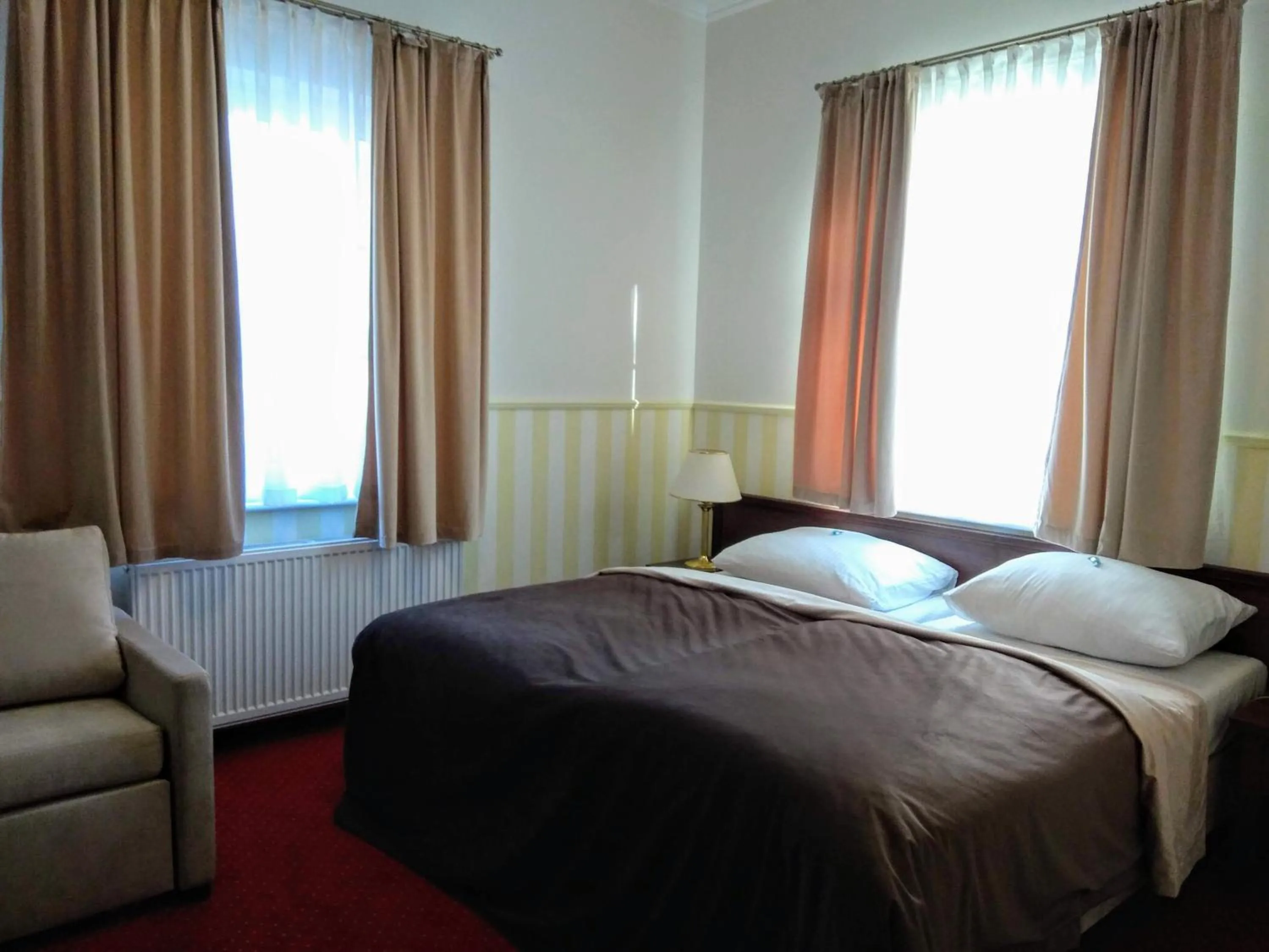 Bed in Dworek Hetmanski