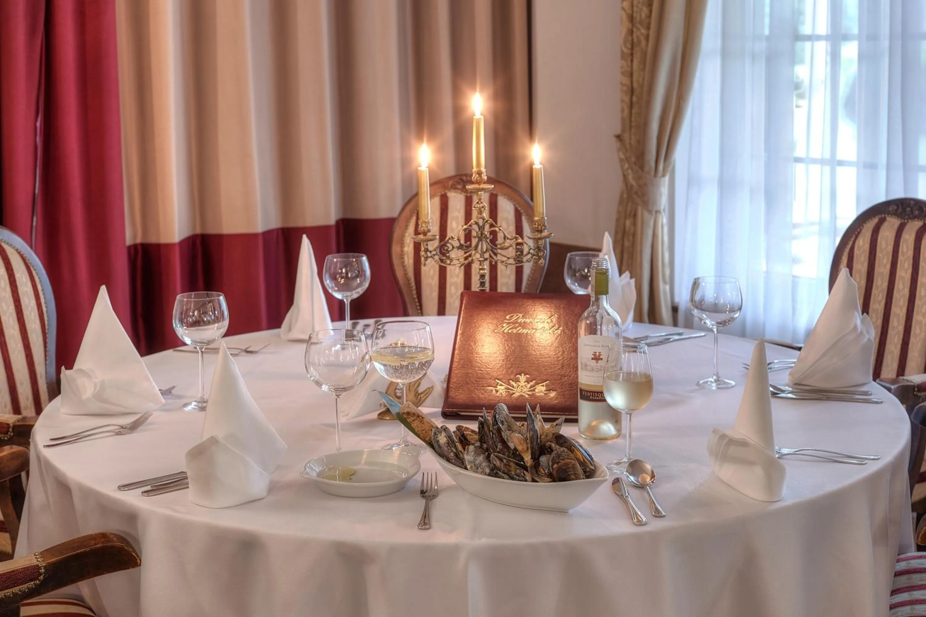 Restaurant/places to eat in Dworek Hetmanski