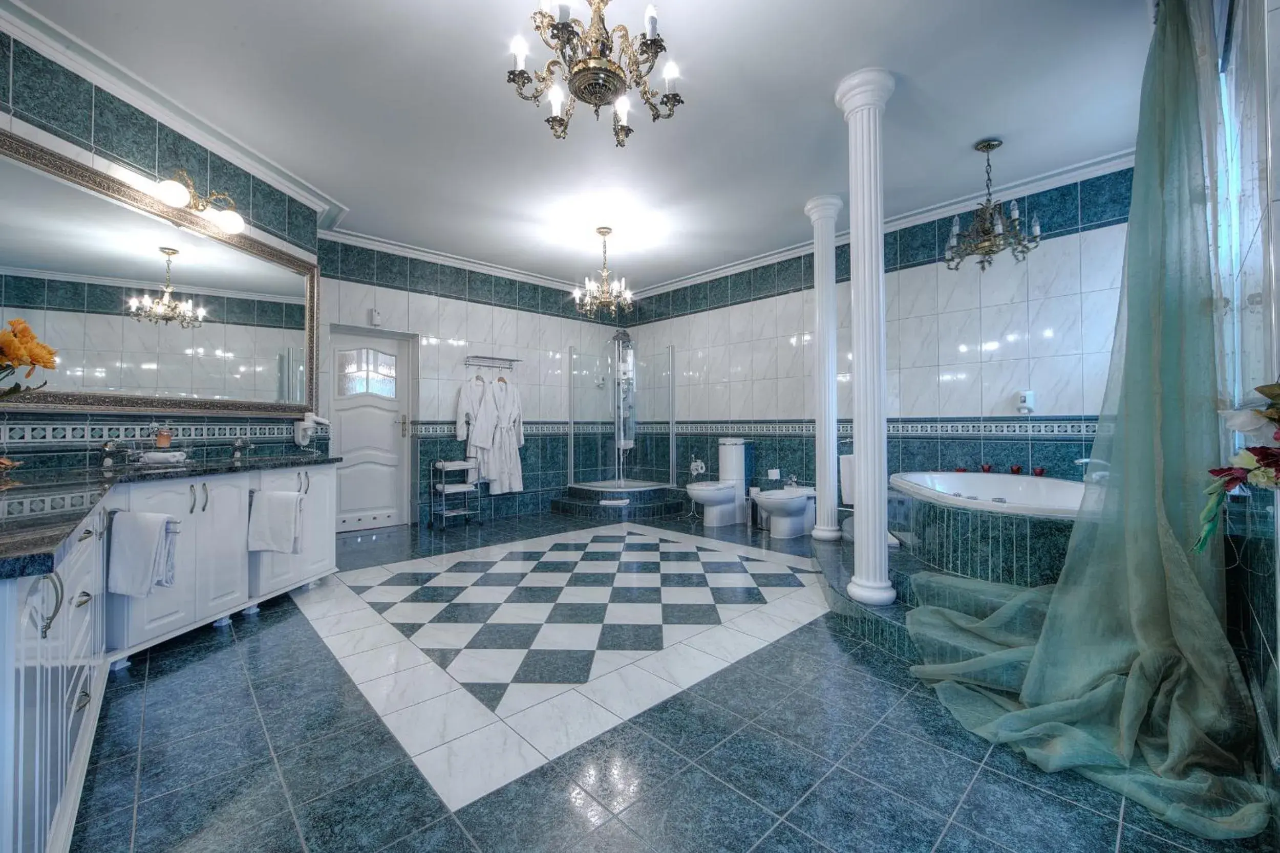 Deluxe Apartment (2 Adults) in Dworek Hetmanski Deluxe Apartment (2 Adults) in Dworek Hetmanski