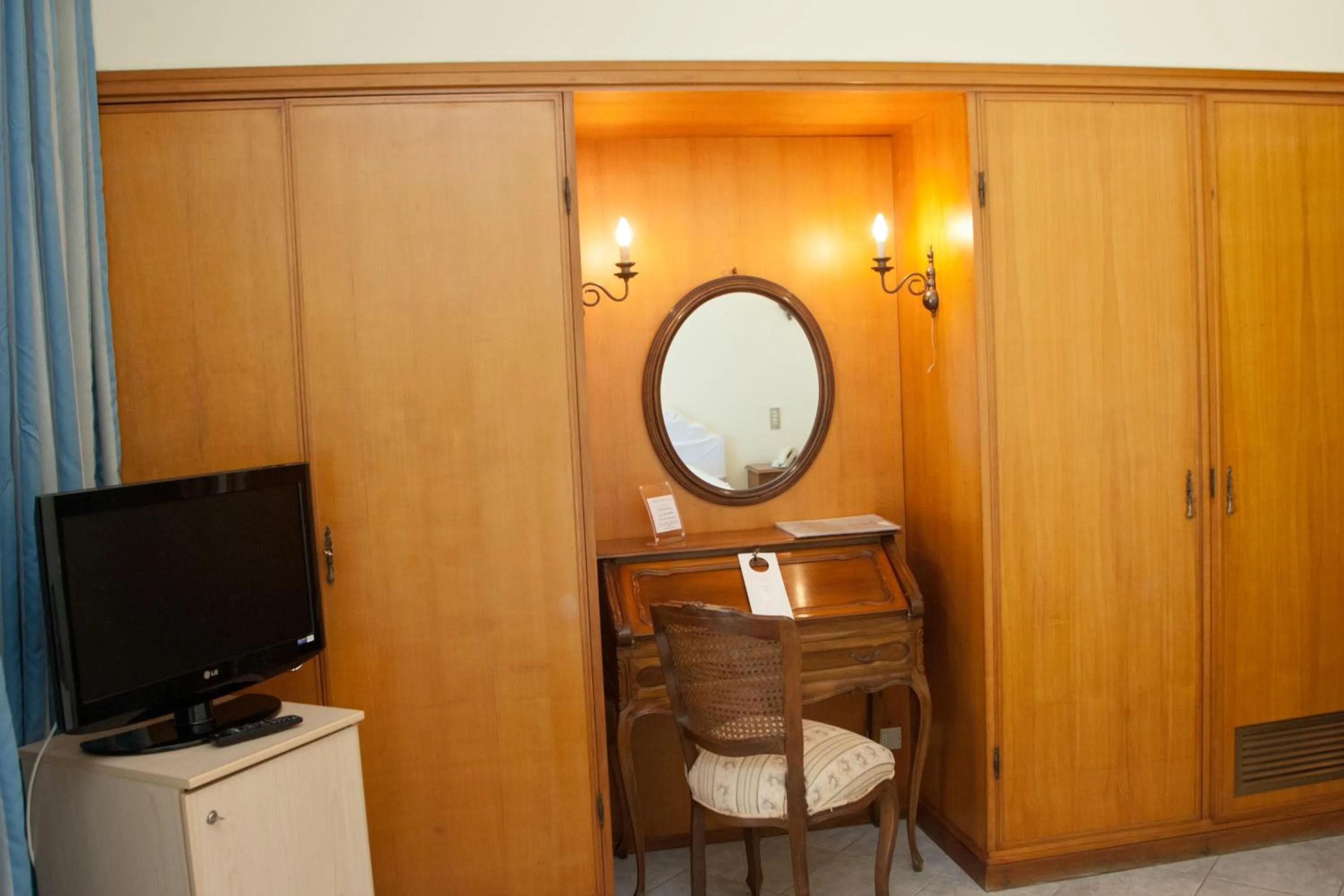 Bed in Hotel Ristorante Maga Circe