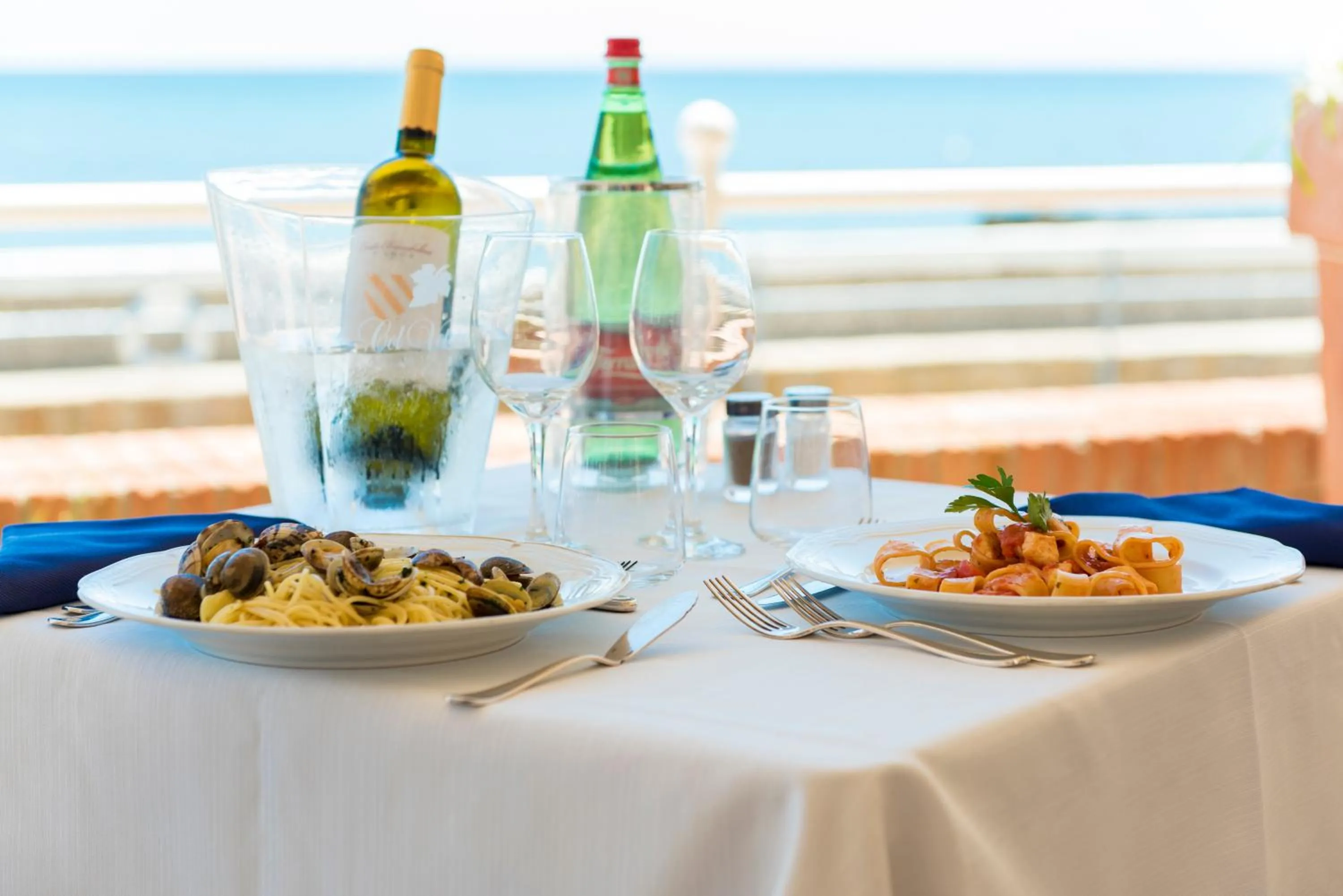 Restaurant/places to eat in Hotel Ristorante Maga Circe