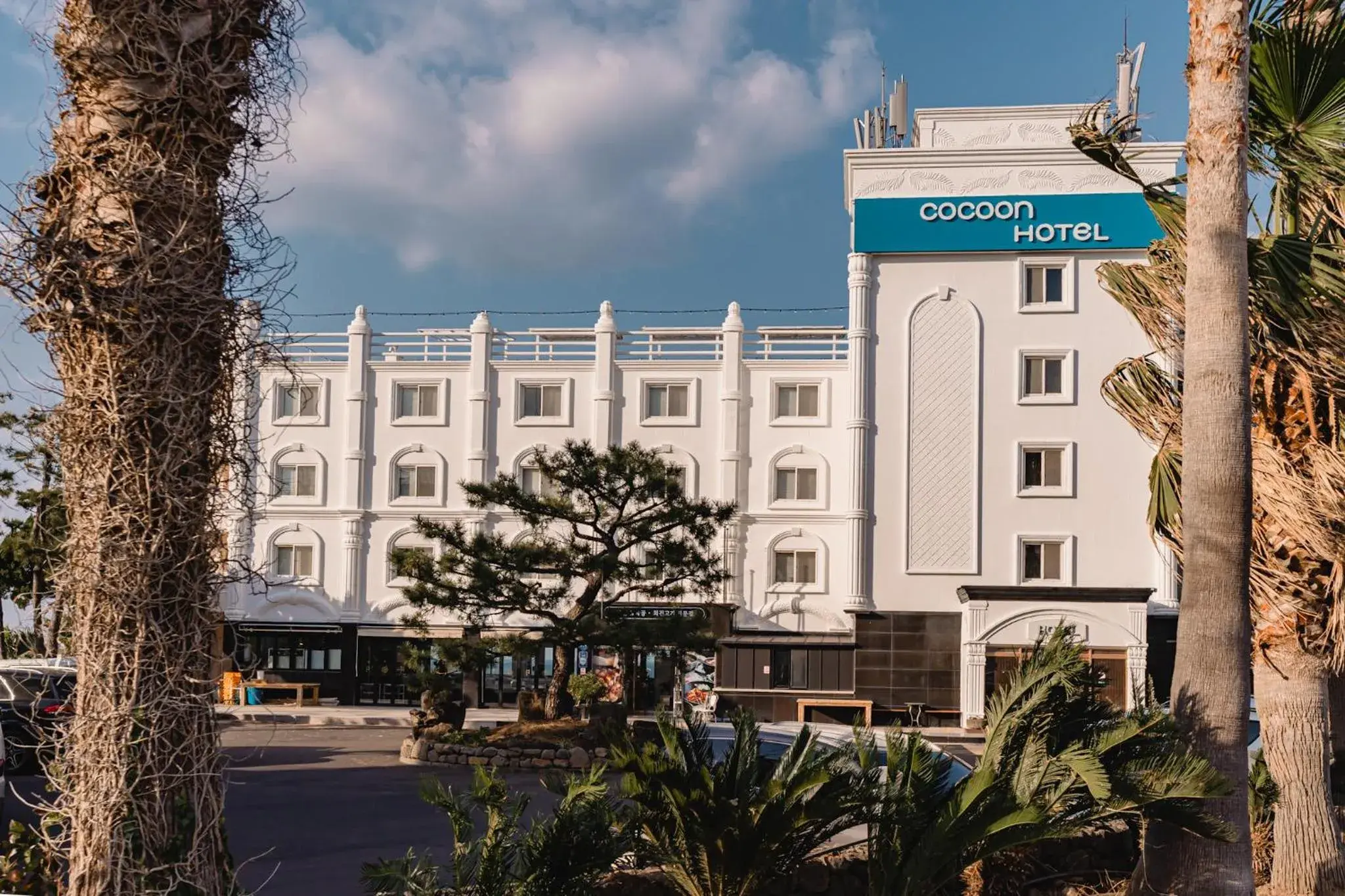 Property building in Cocoon Hotel Property building in Cocoon Hotel