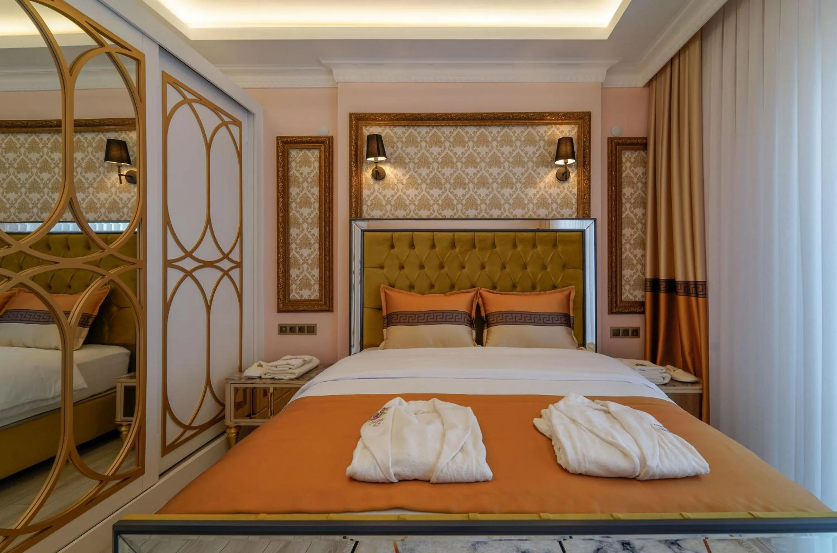 Bed in Pearl of Cappadocia