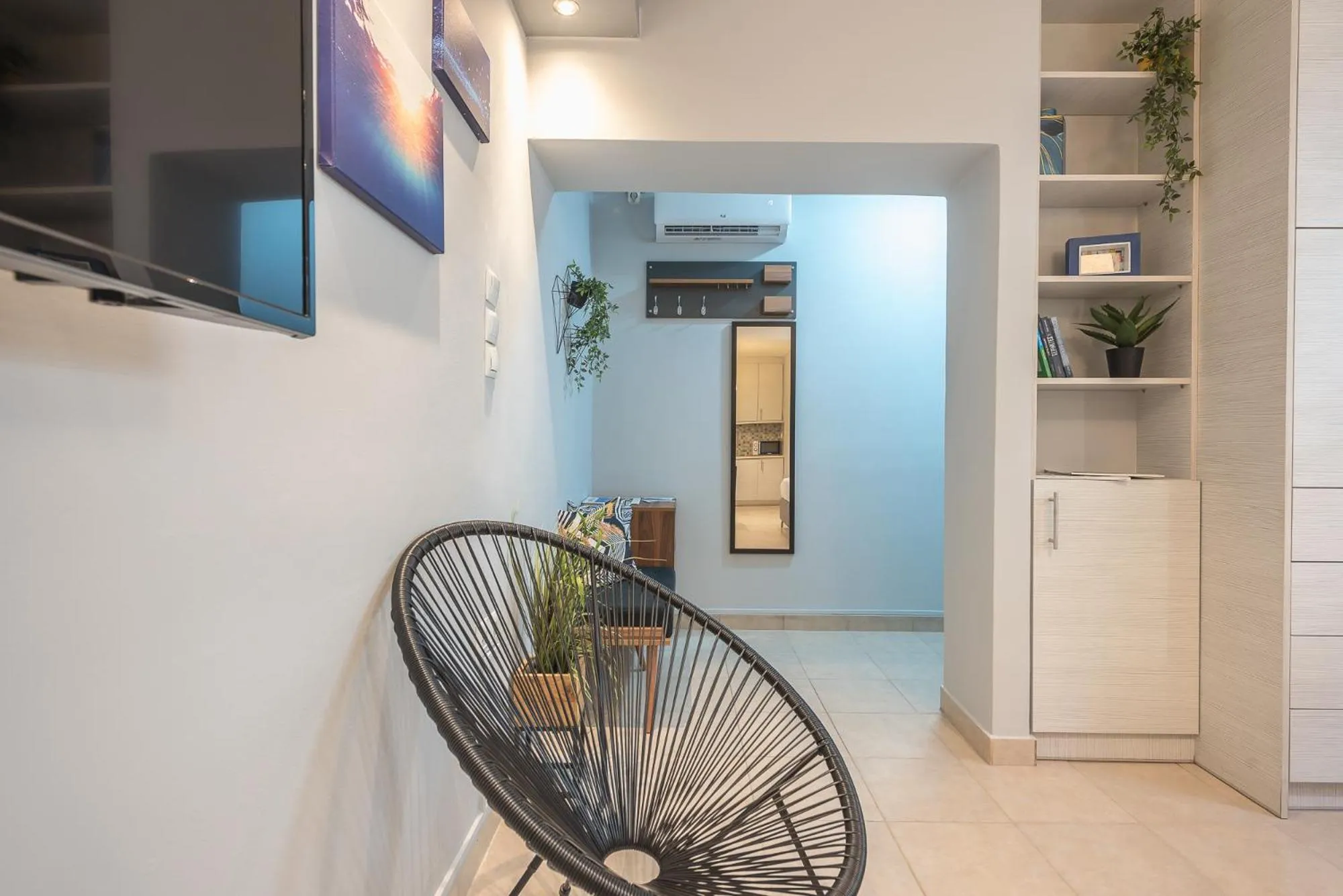 Living room in The Boutique Studio by CloudKeys