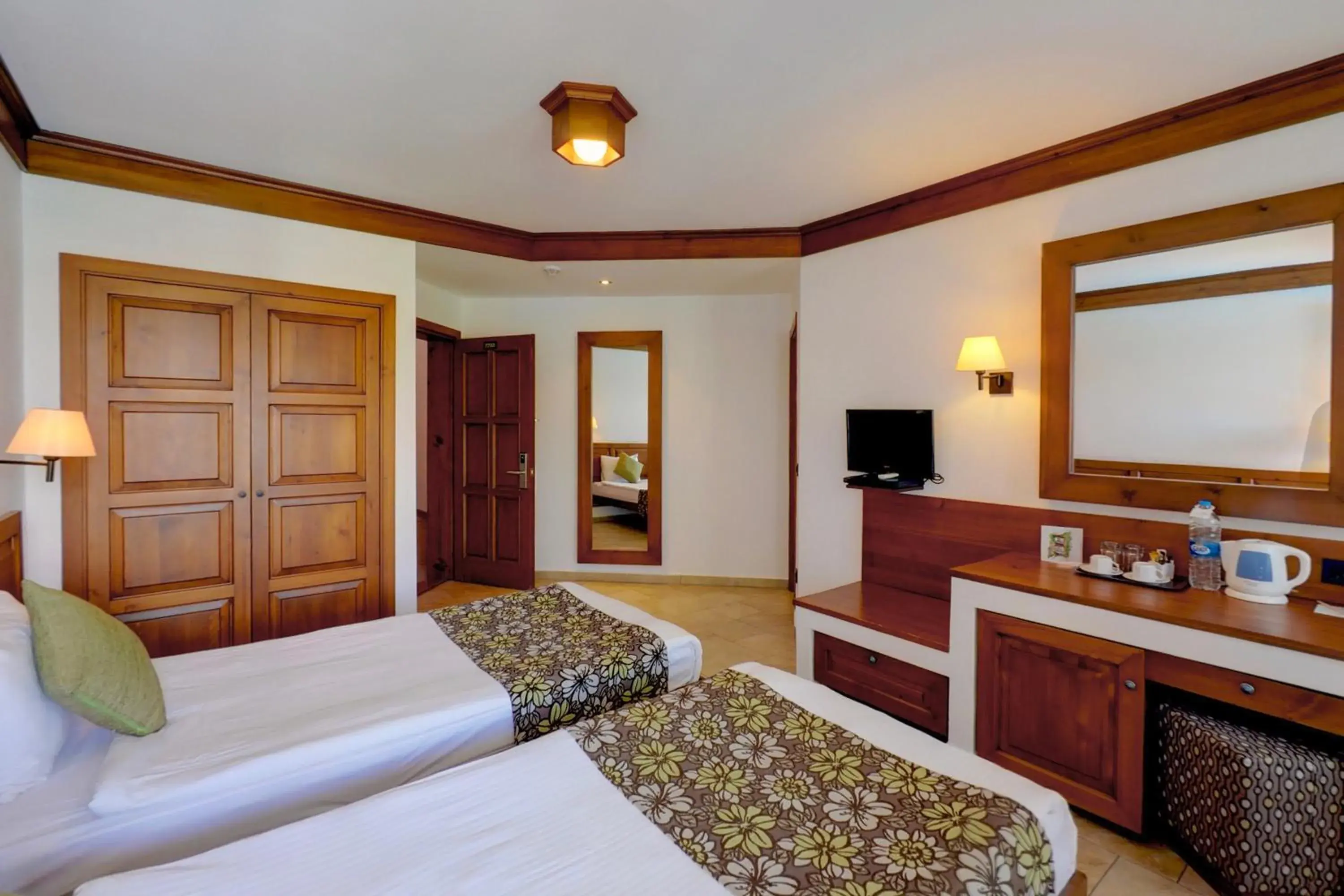 Photo of the whole room, Bed in Montana Pine Resort - All Inclusive Photo of the whole room, Bed in Montana Pine Resort - All Inclusive