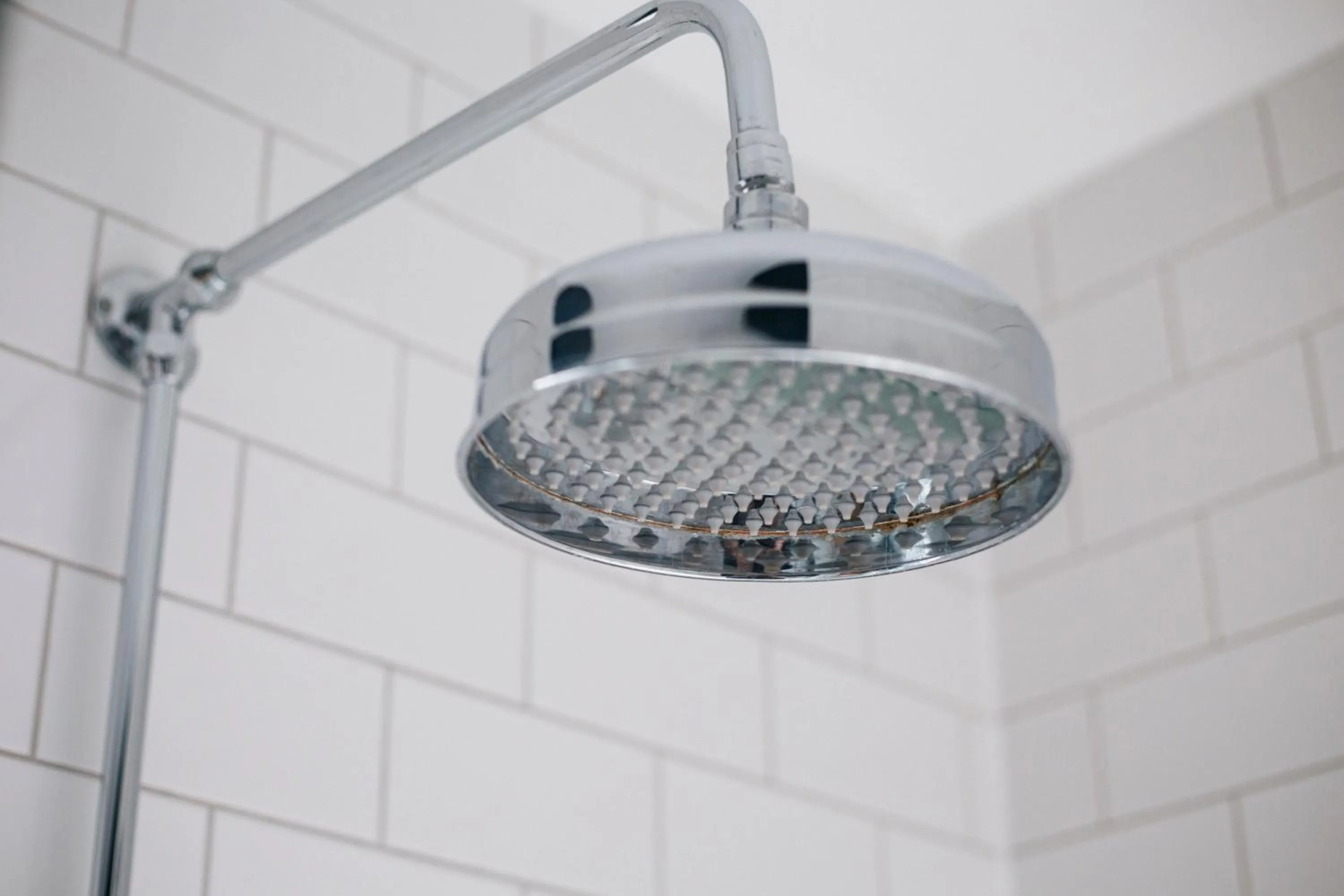 Shower in Eden Grove - Islington - Studio Apartment