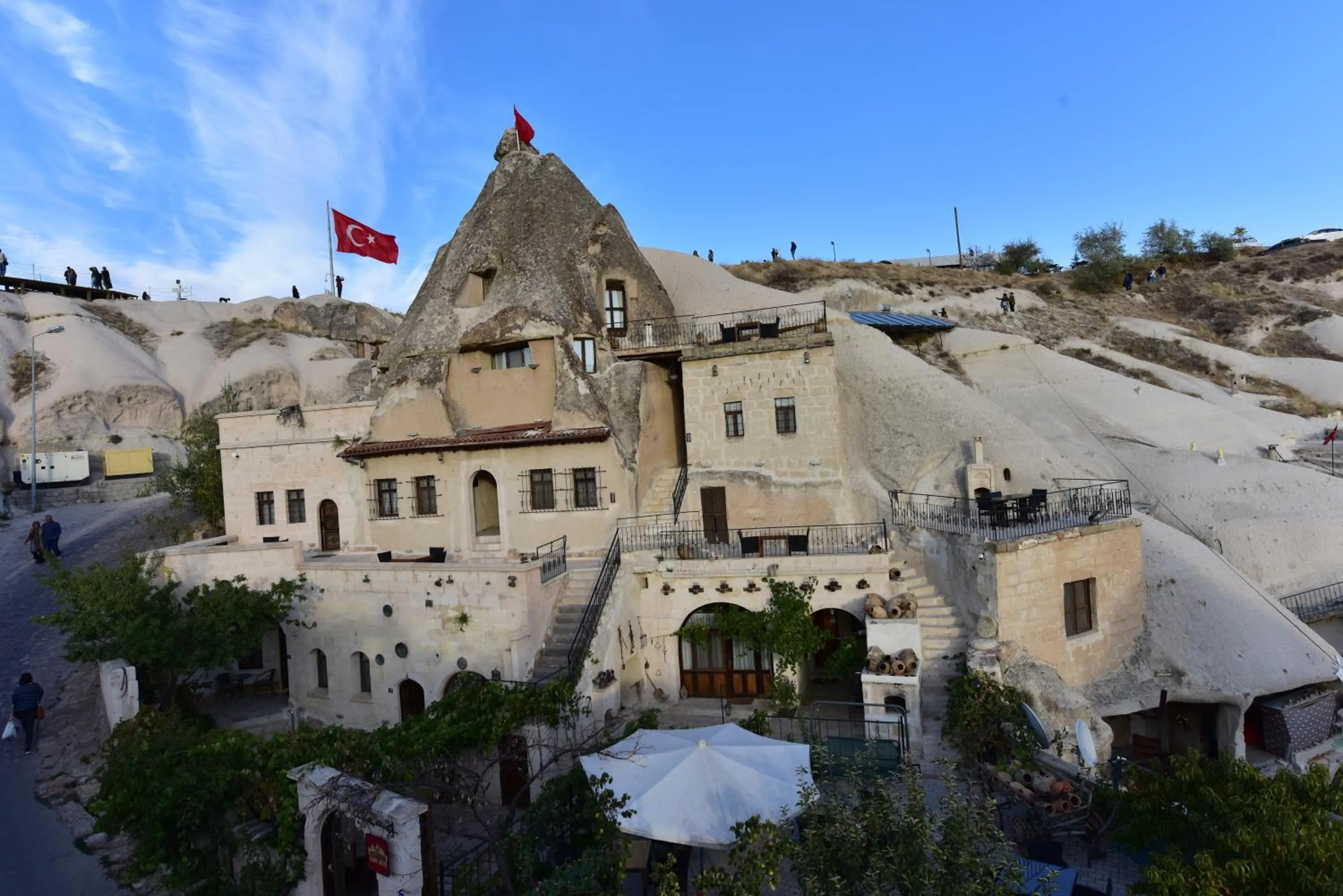 Property building in Ascension Cave Suites - Special Class