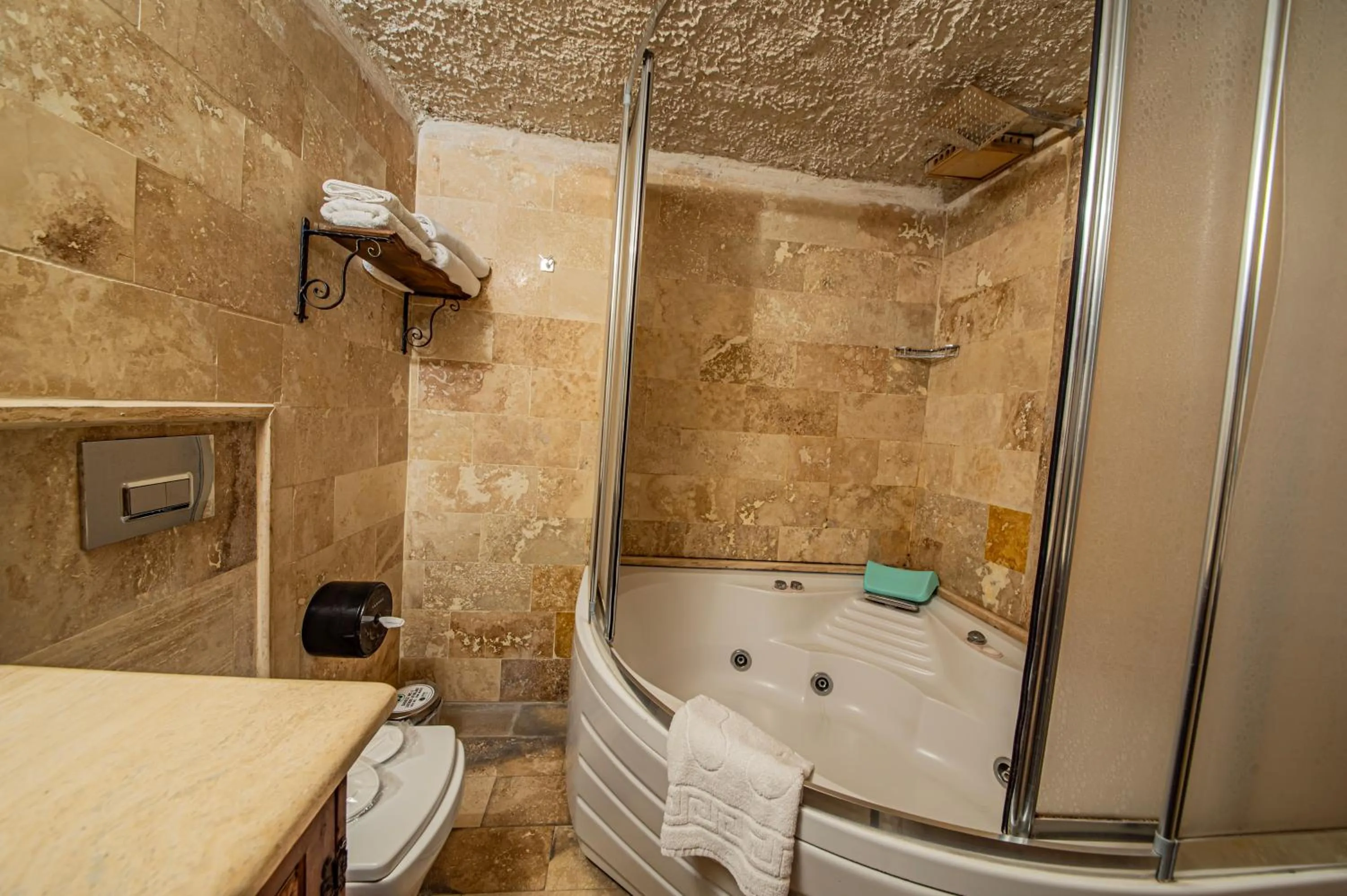 Bathroom in Ascension Cave Suites - Special Class