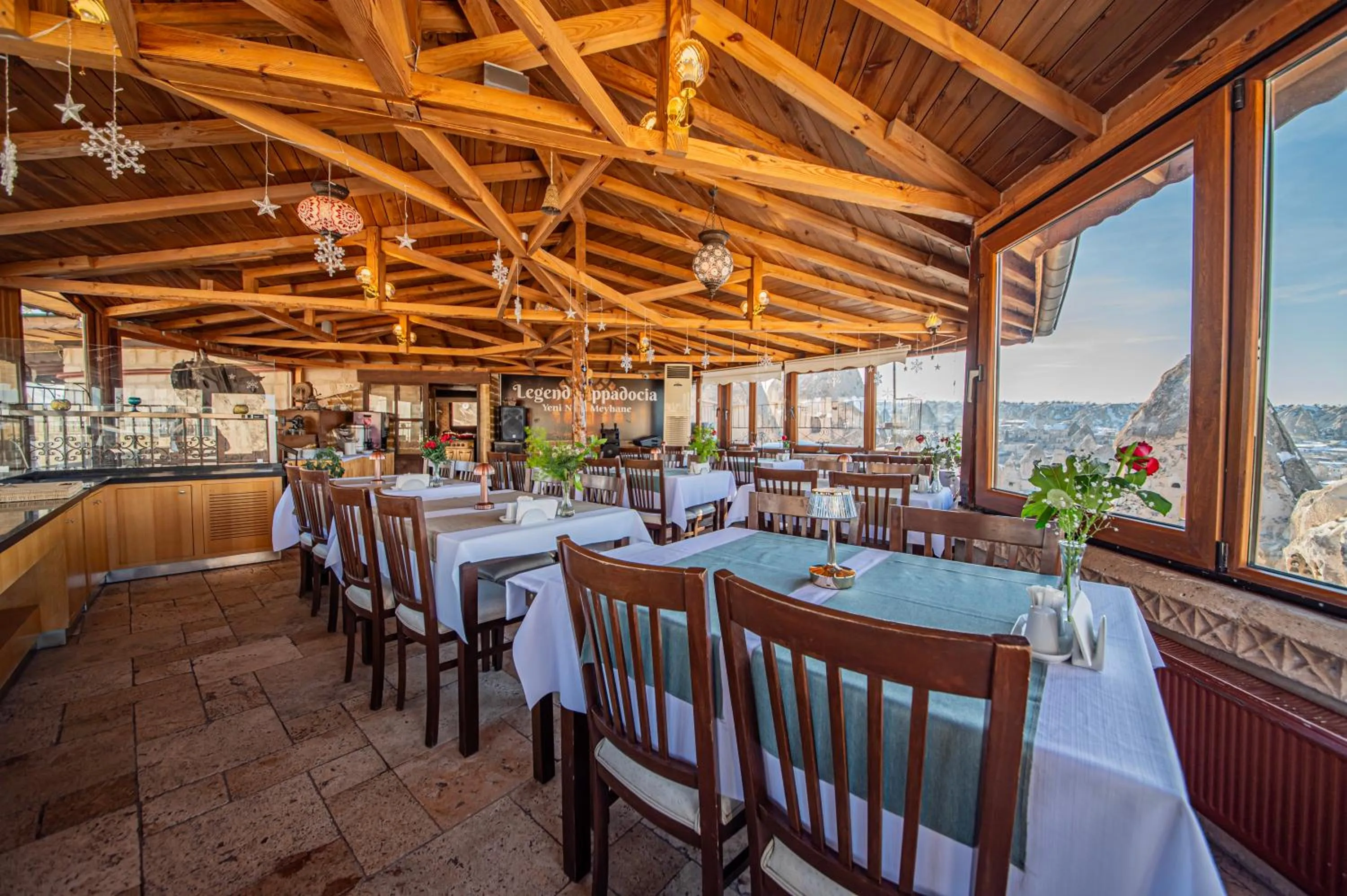 Restaurant/places to eat in Ascension Cave Suites - Special Class