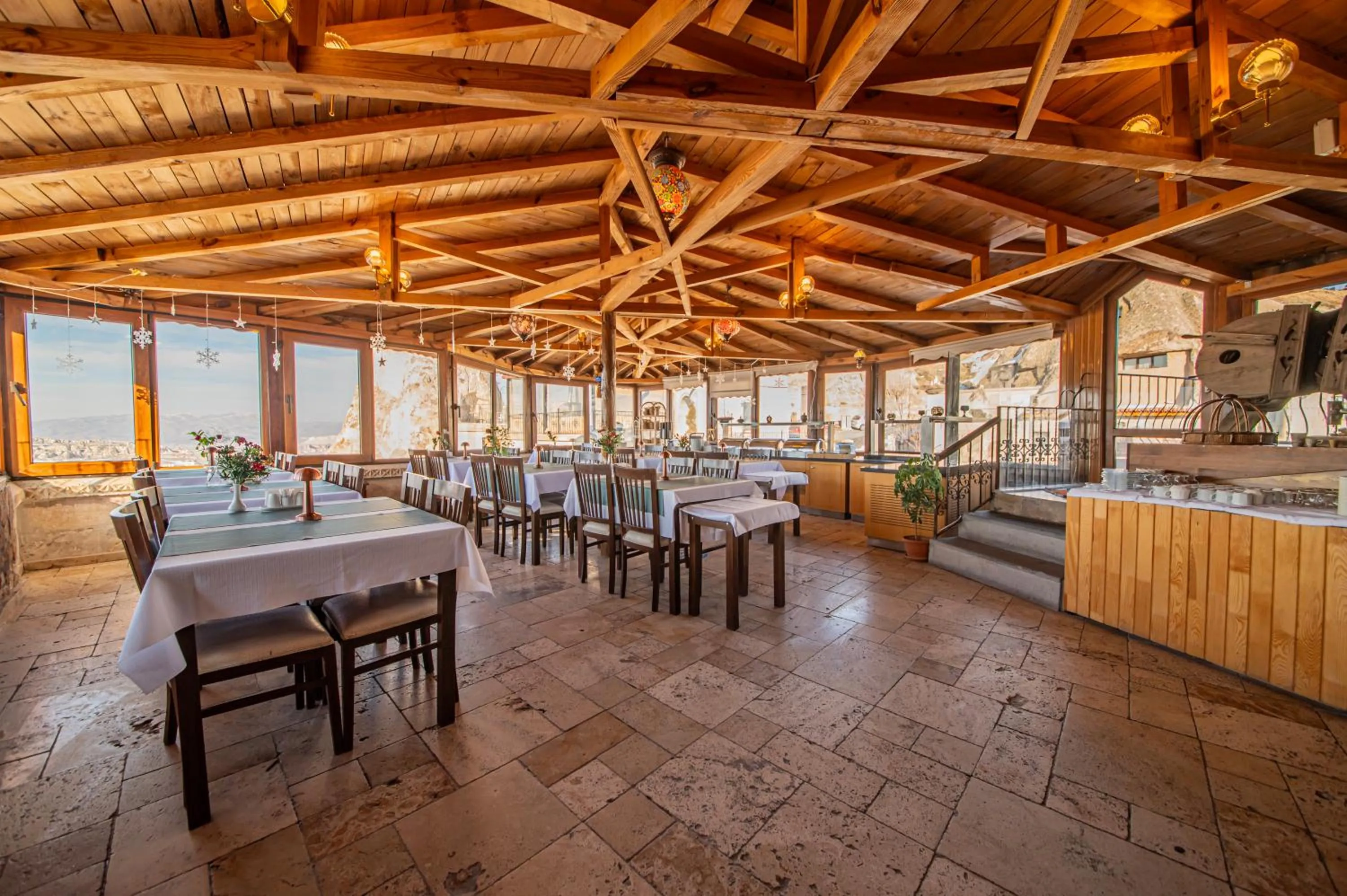 Restaurant/places to eat in Ascension Cave Suites - Special Class