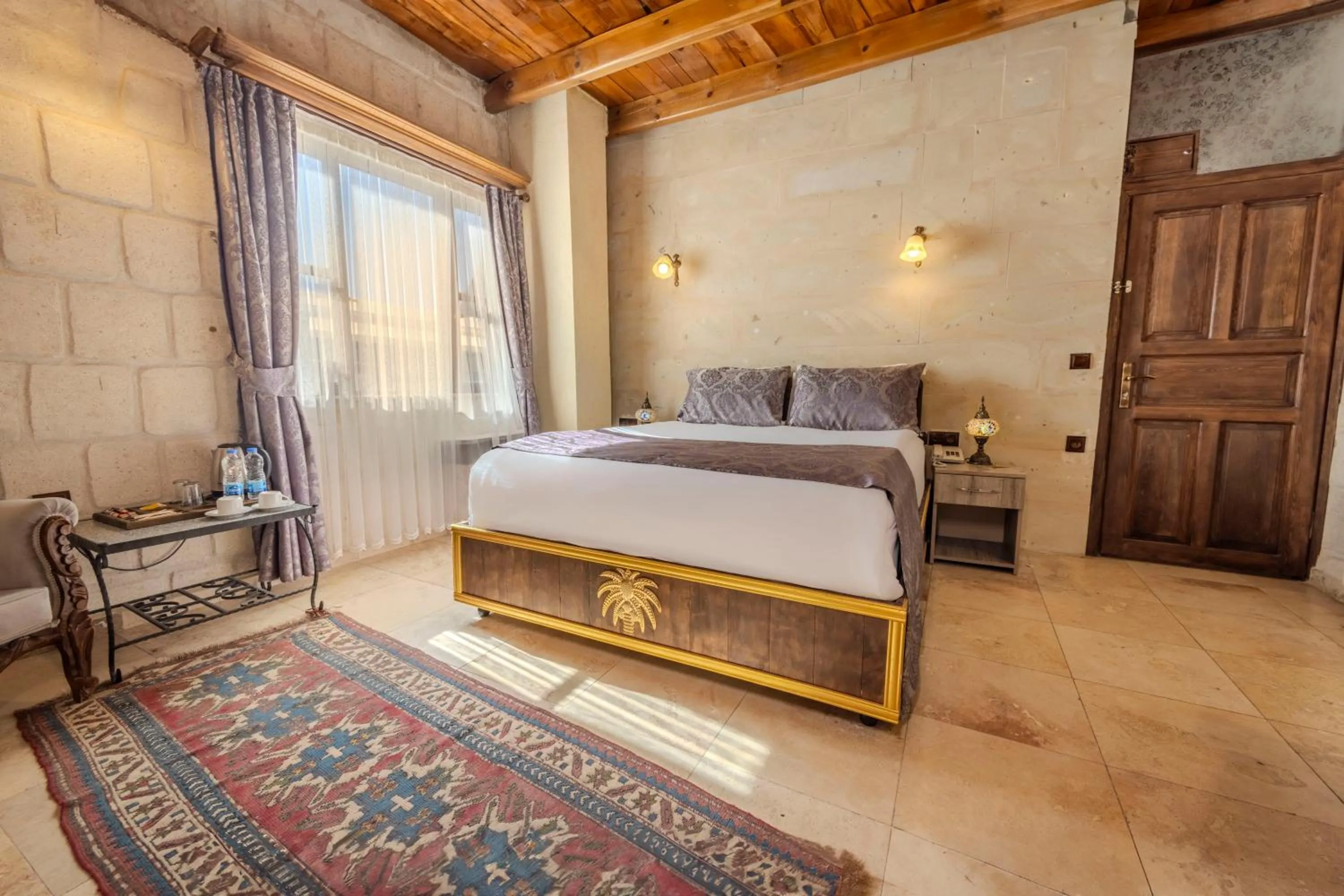 Bed in Ascension Cave Suites - Special Class