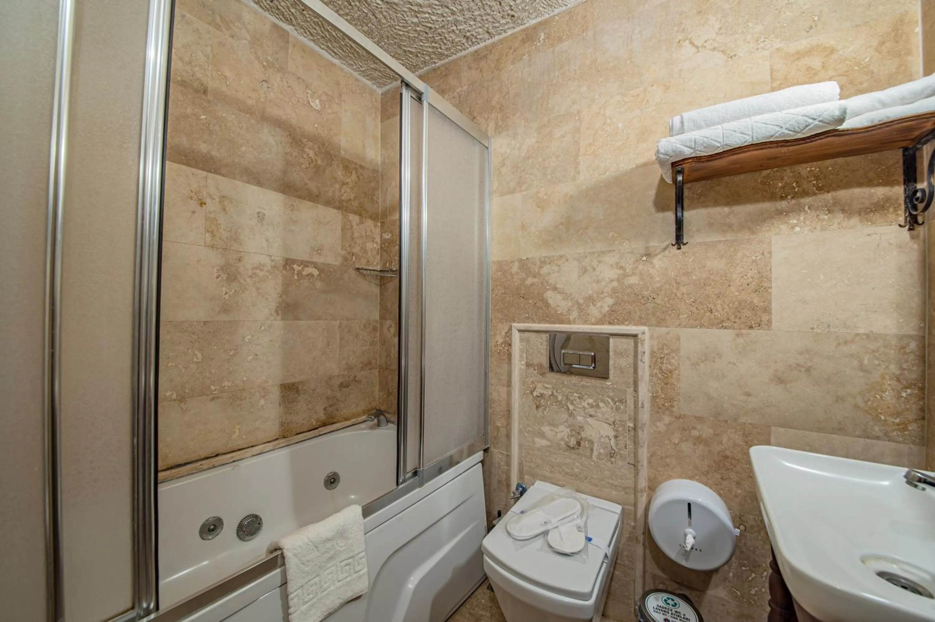 Bathroom in Ascension Cave Suites - Special Class