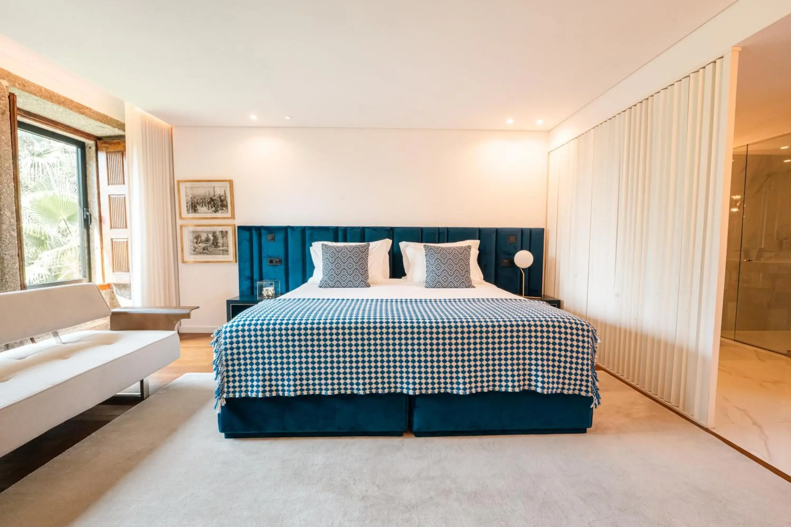 Large Double or Twin Room - single occupancy in Quinta de Silvalde Large Double or Twin Room - single occupancy in Quinta de Silvalde