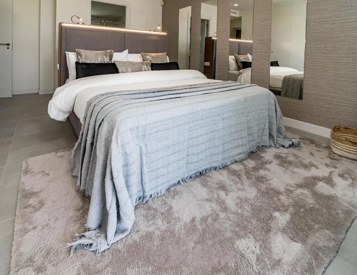 Other, Bed in Oasis325- Top class penthouse with stunning views