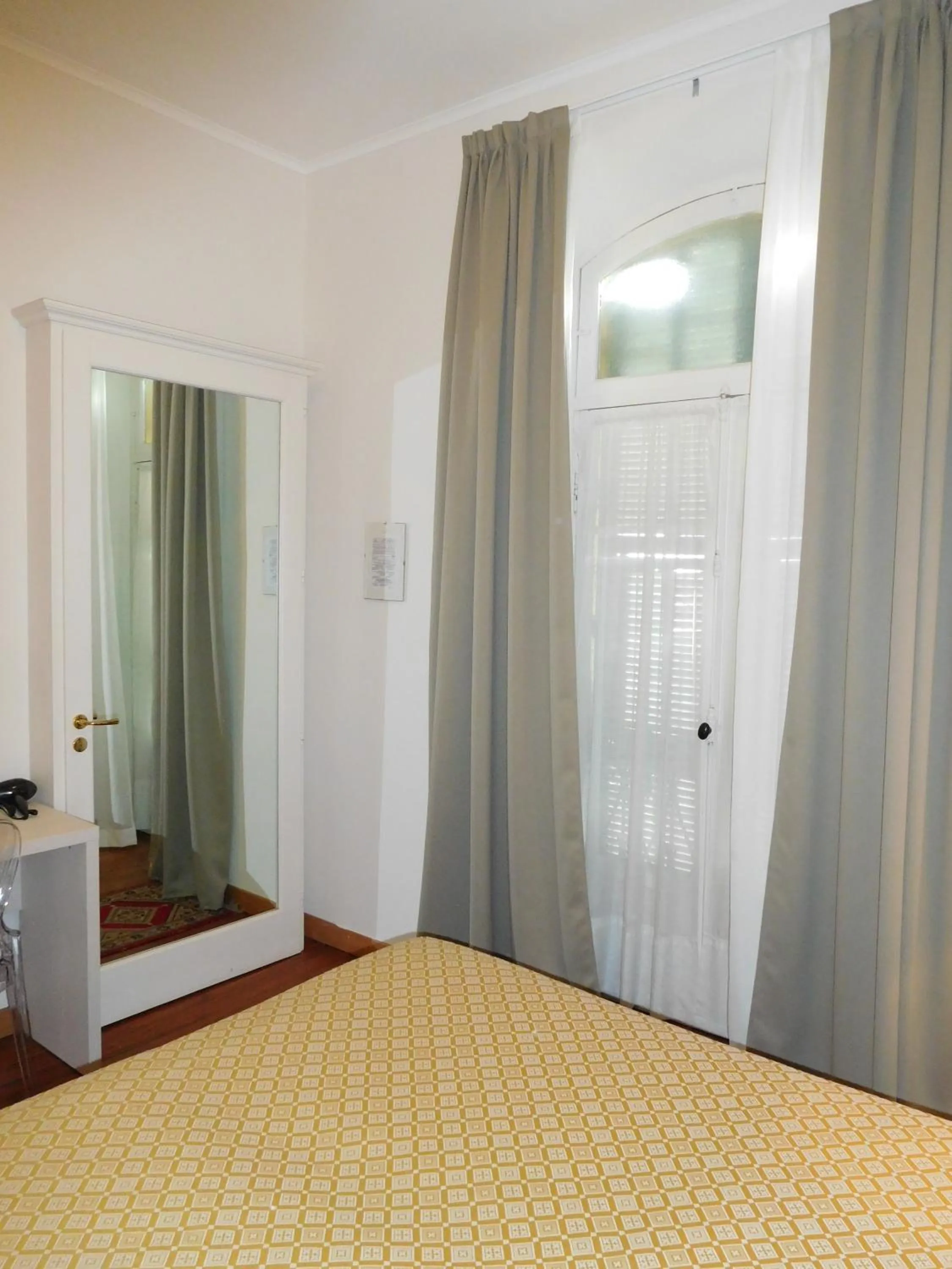 Decorative detail, Bed in Hotel Villa Maria