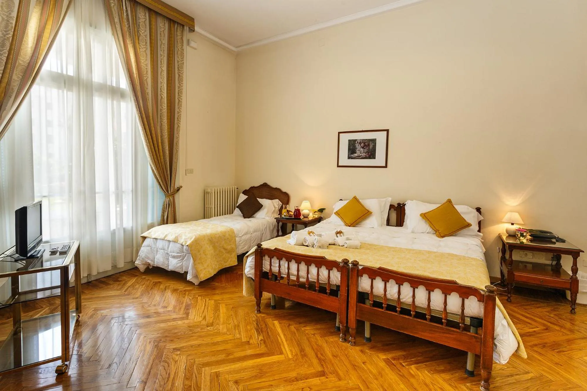 Photo of the whole room, Bed in Hotel Villa Maria