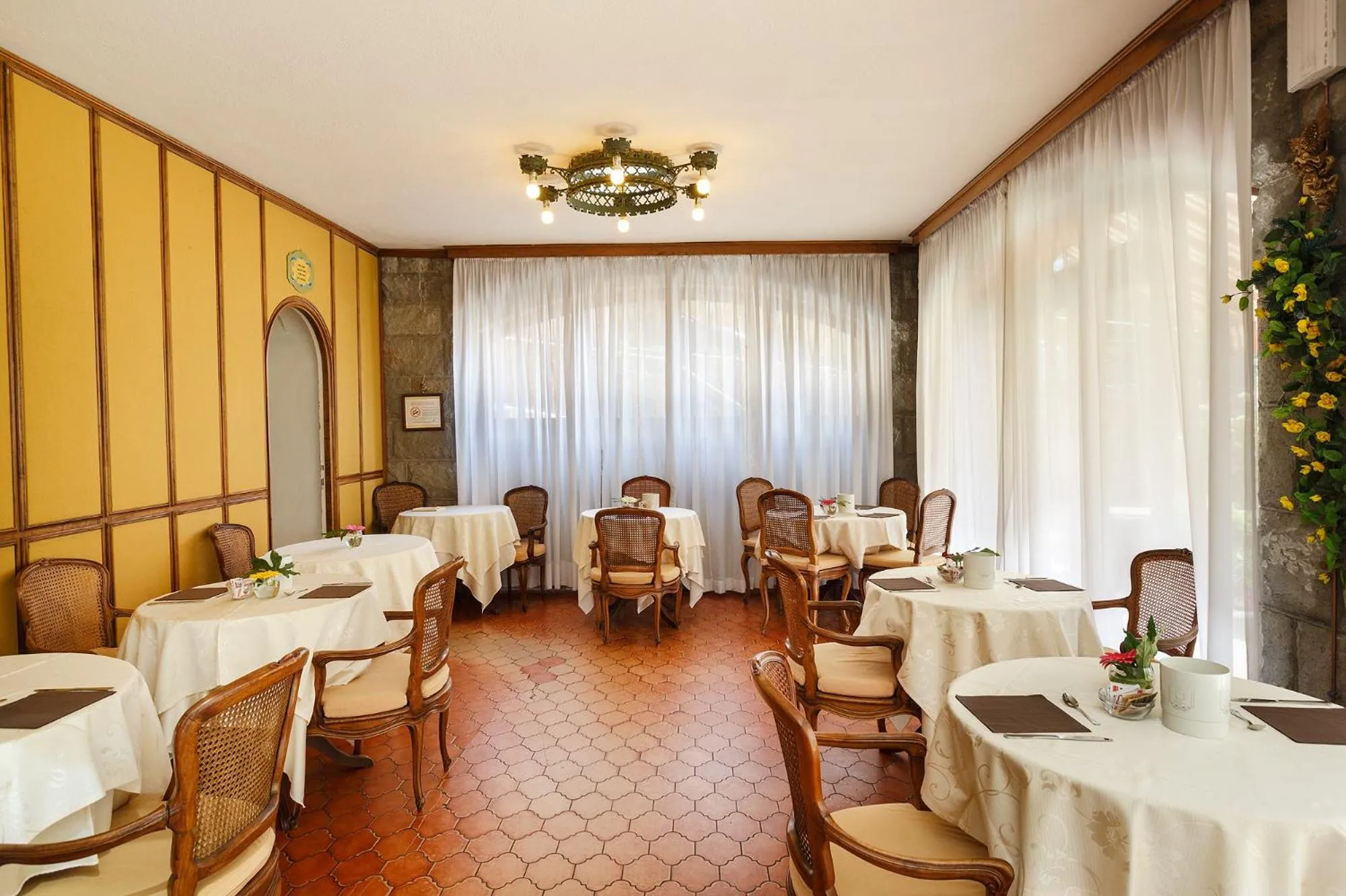 Banquet/Function facilities in Hotel Villa Maria