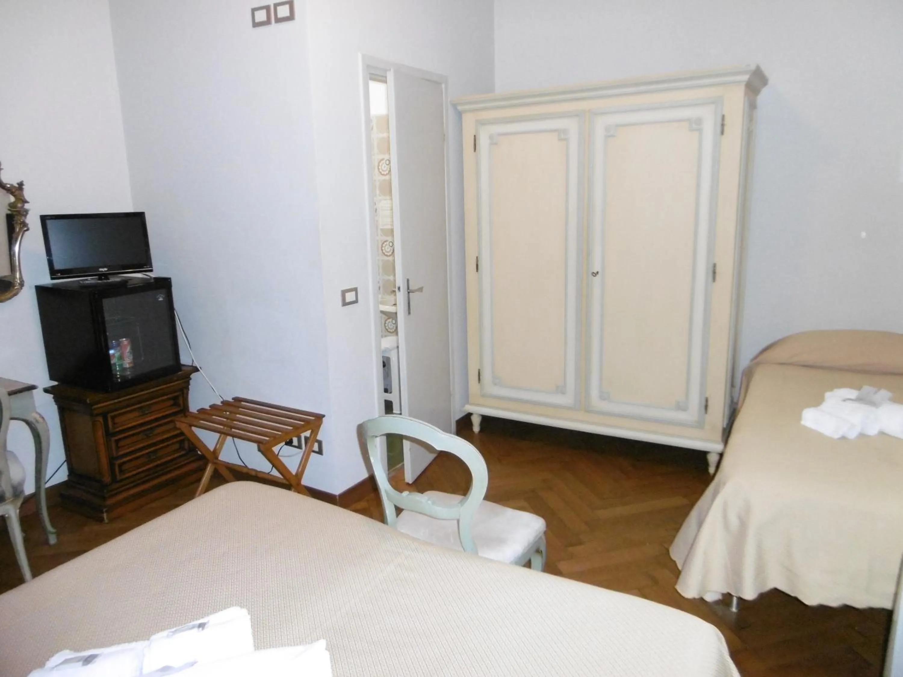 Photo of the whole room, Bed in Hotel Villa Maria