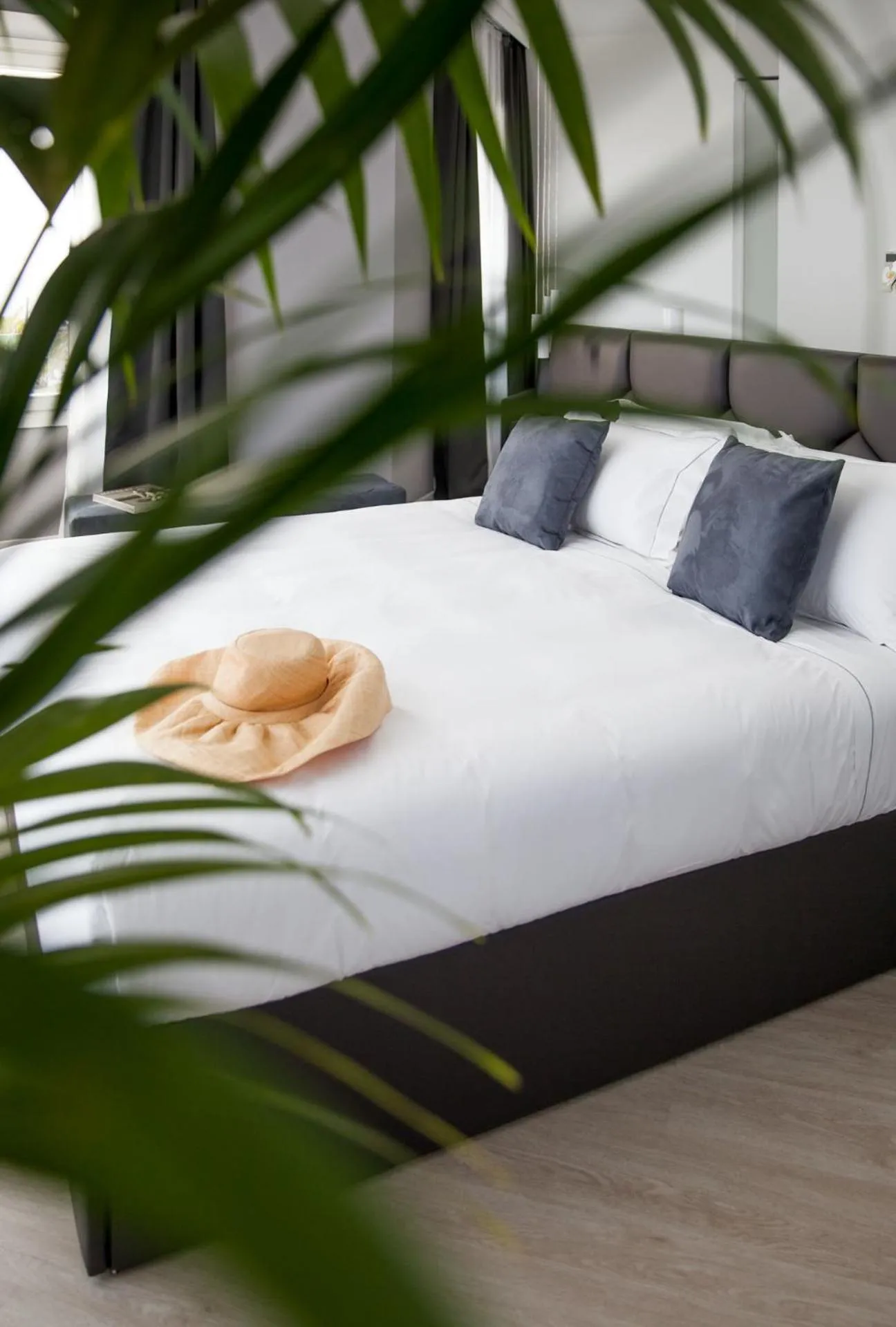 Bed in Sanremo Luxury Suites