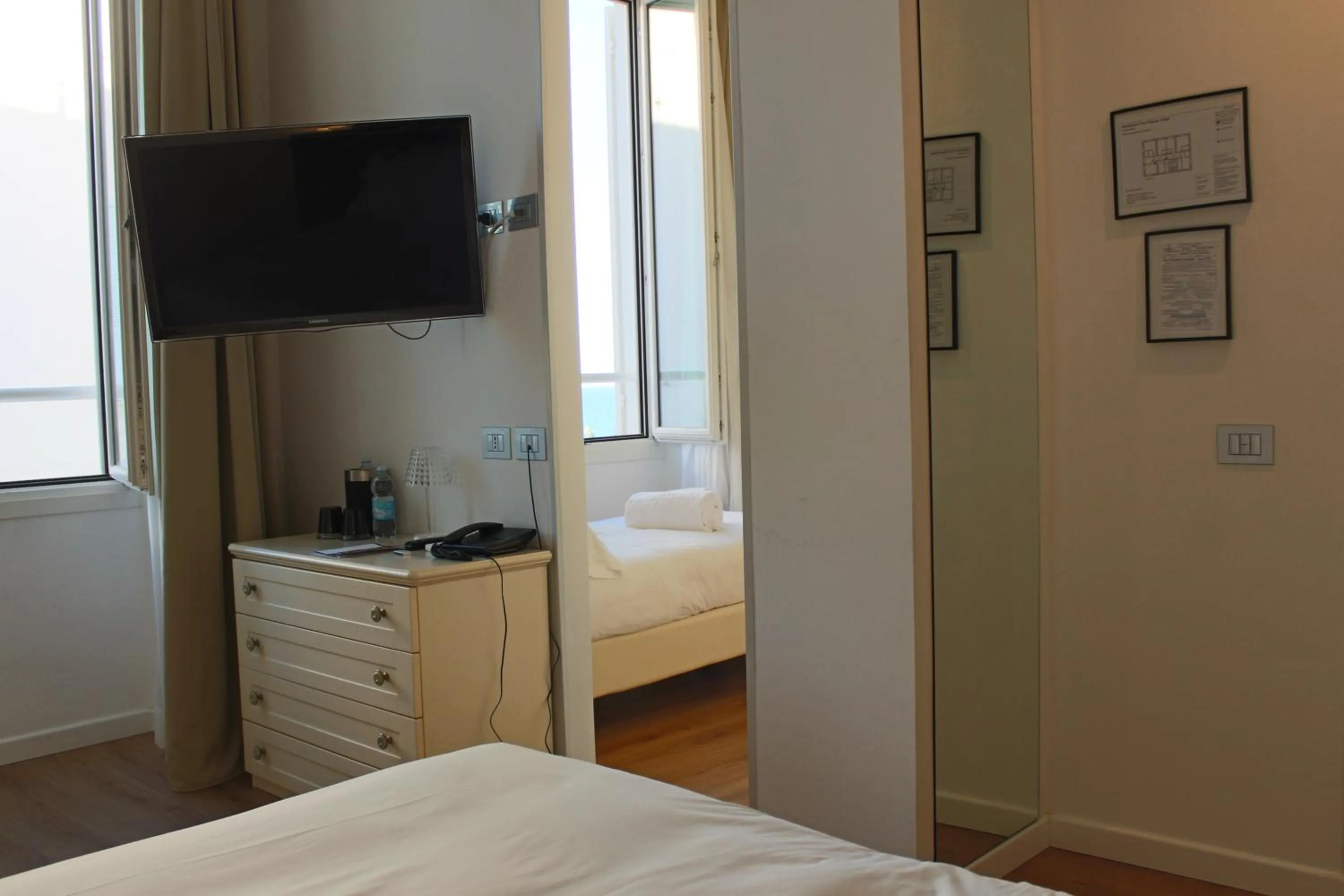 Comfort Triple Room in Sanremo Luxury Suites