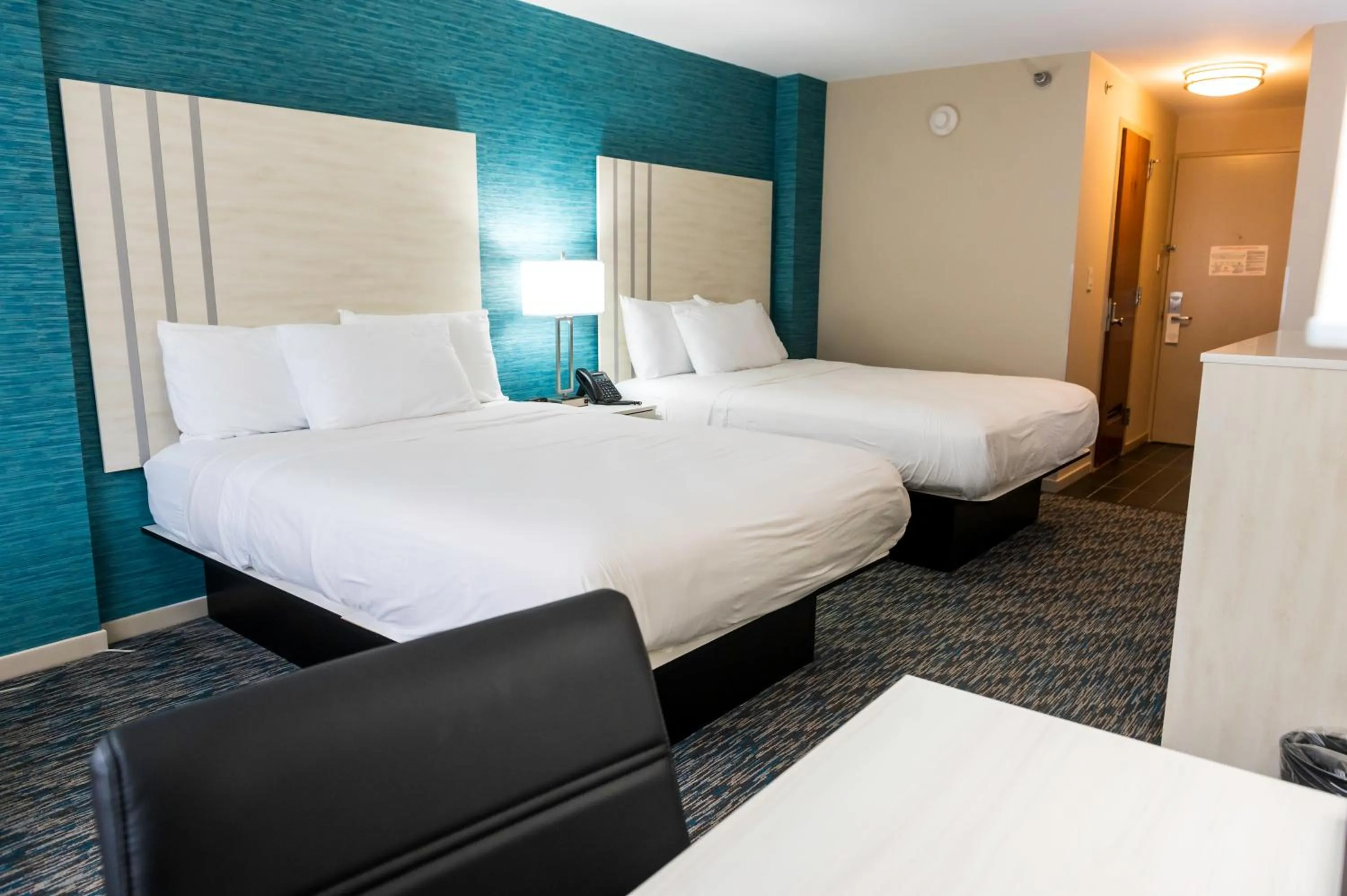 Bed in Illinois Beach Hotel